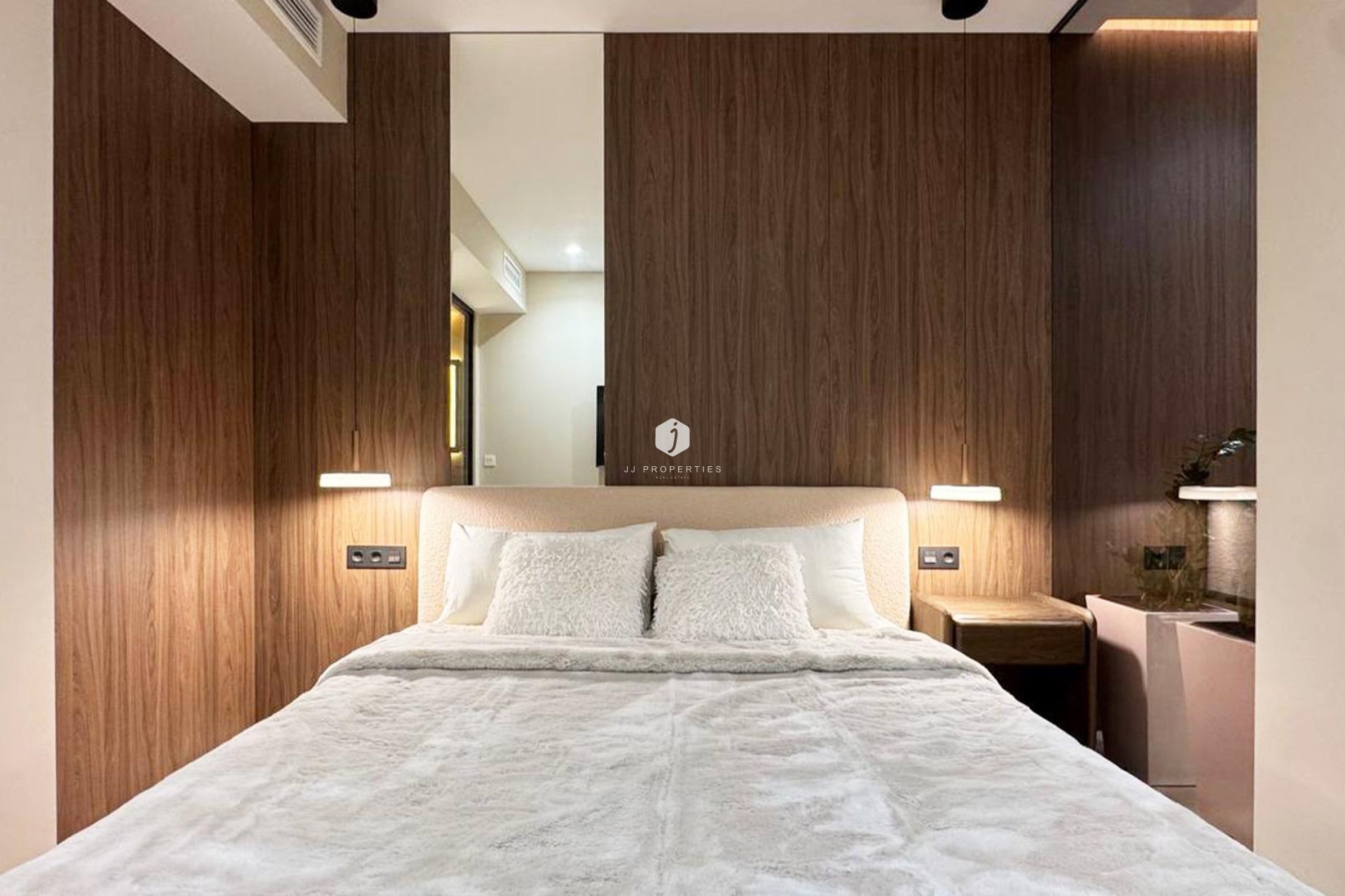 Tweedehands - Appartement / flat -
Torrevieja - Playa de los Locos