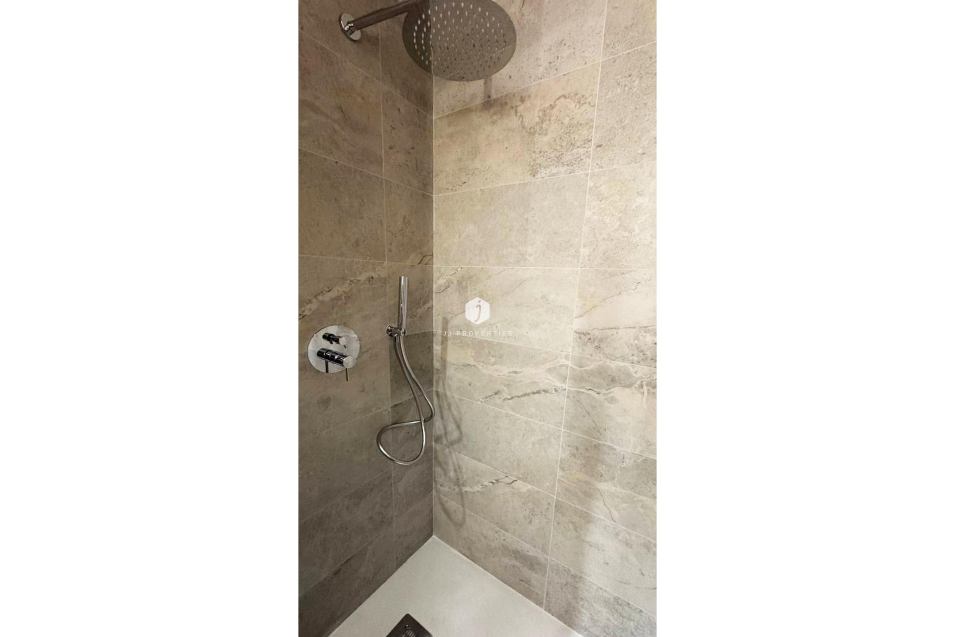 Tweedehands - Appartement / flat -
Torrevieja - Playa de los Locos