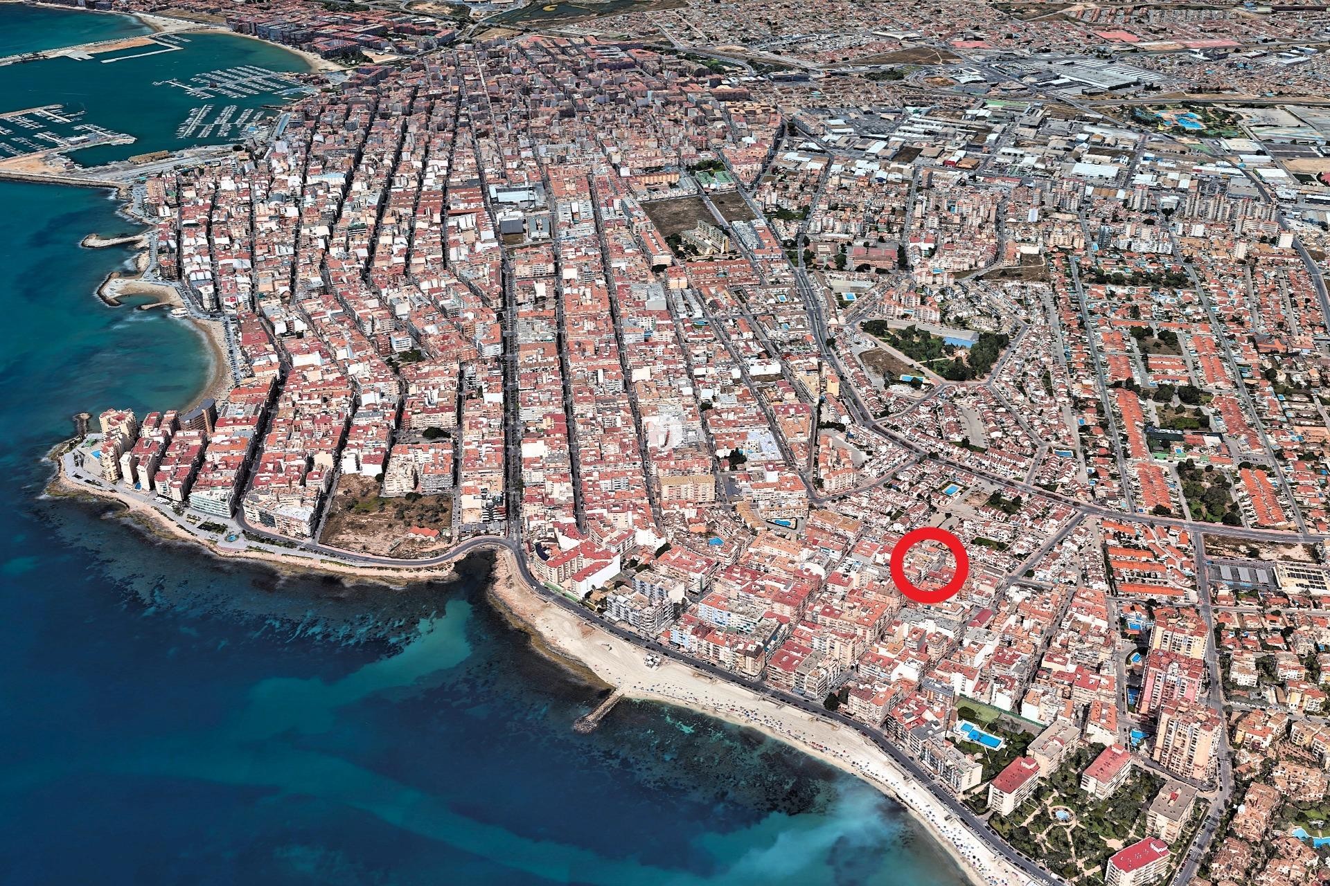 Tweedehands - Appartement / flat -
Torrevieja - Playa de los Locos