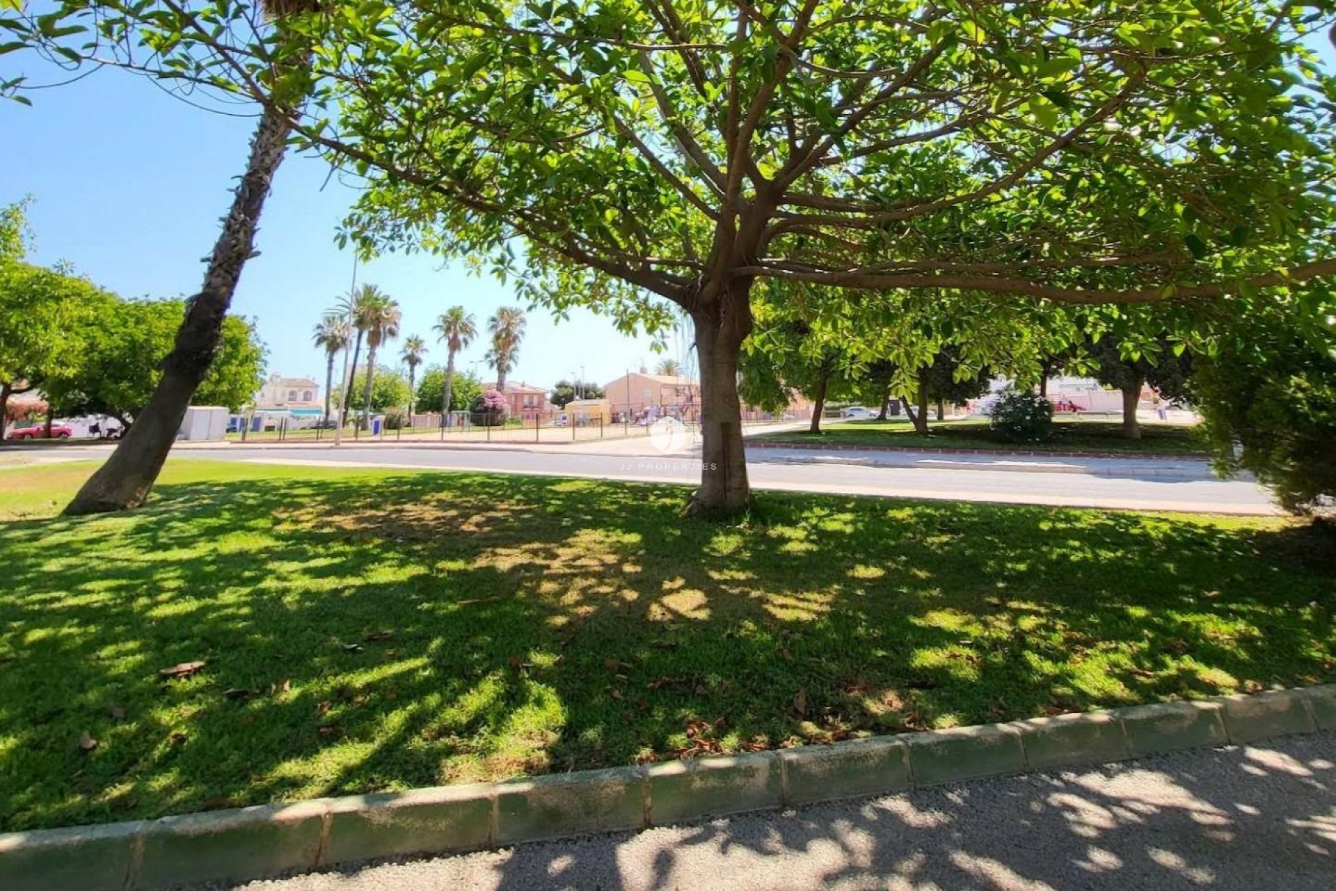 Tweedehands - Appartement / flat -
Torrevieja - Playa de los Locos