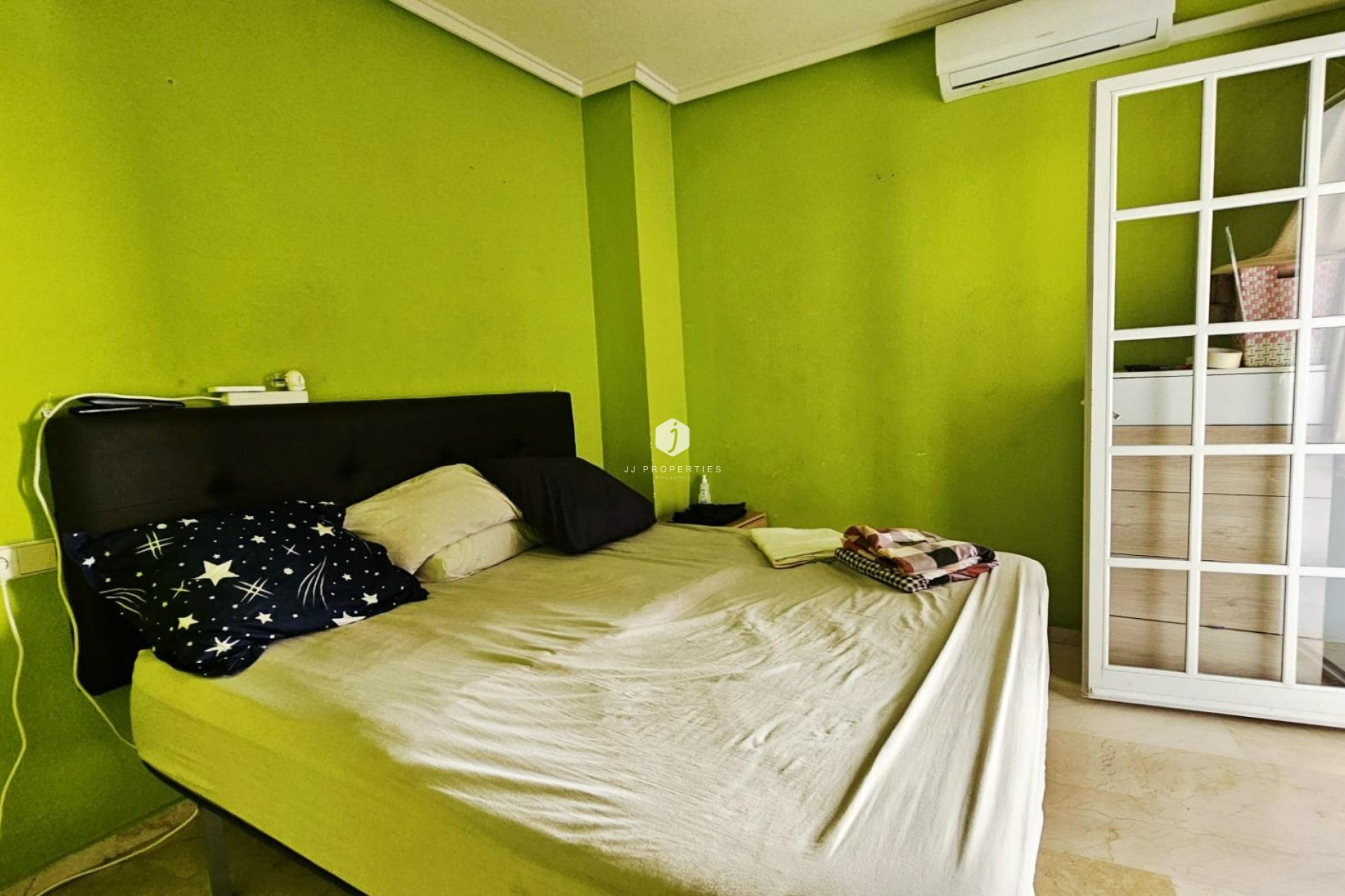 Tweedehands - Appartement / flat -
Torrevieja - Playa de los Locos