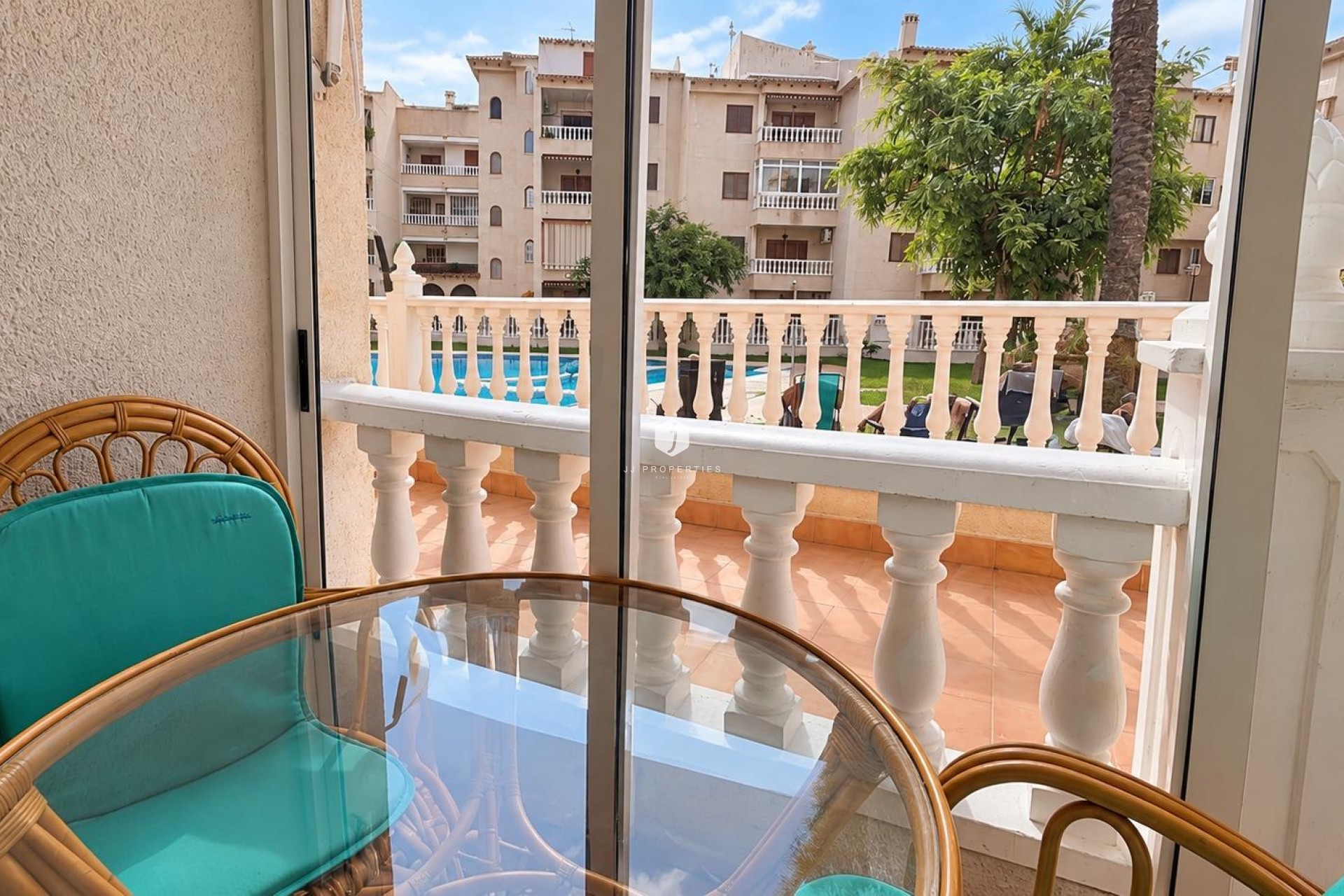 Tweedehands - Appartement / flat -
Torrevieja - Playa de los Locos