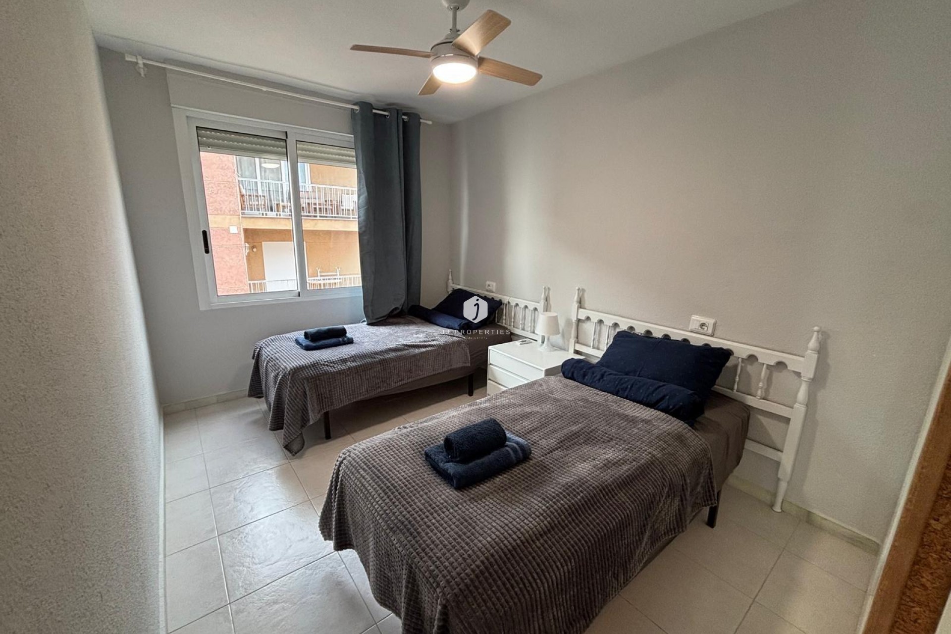 Tweedehands - Appartement / flat -
Torrevieja - Playa de los Naufragos