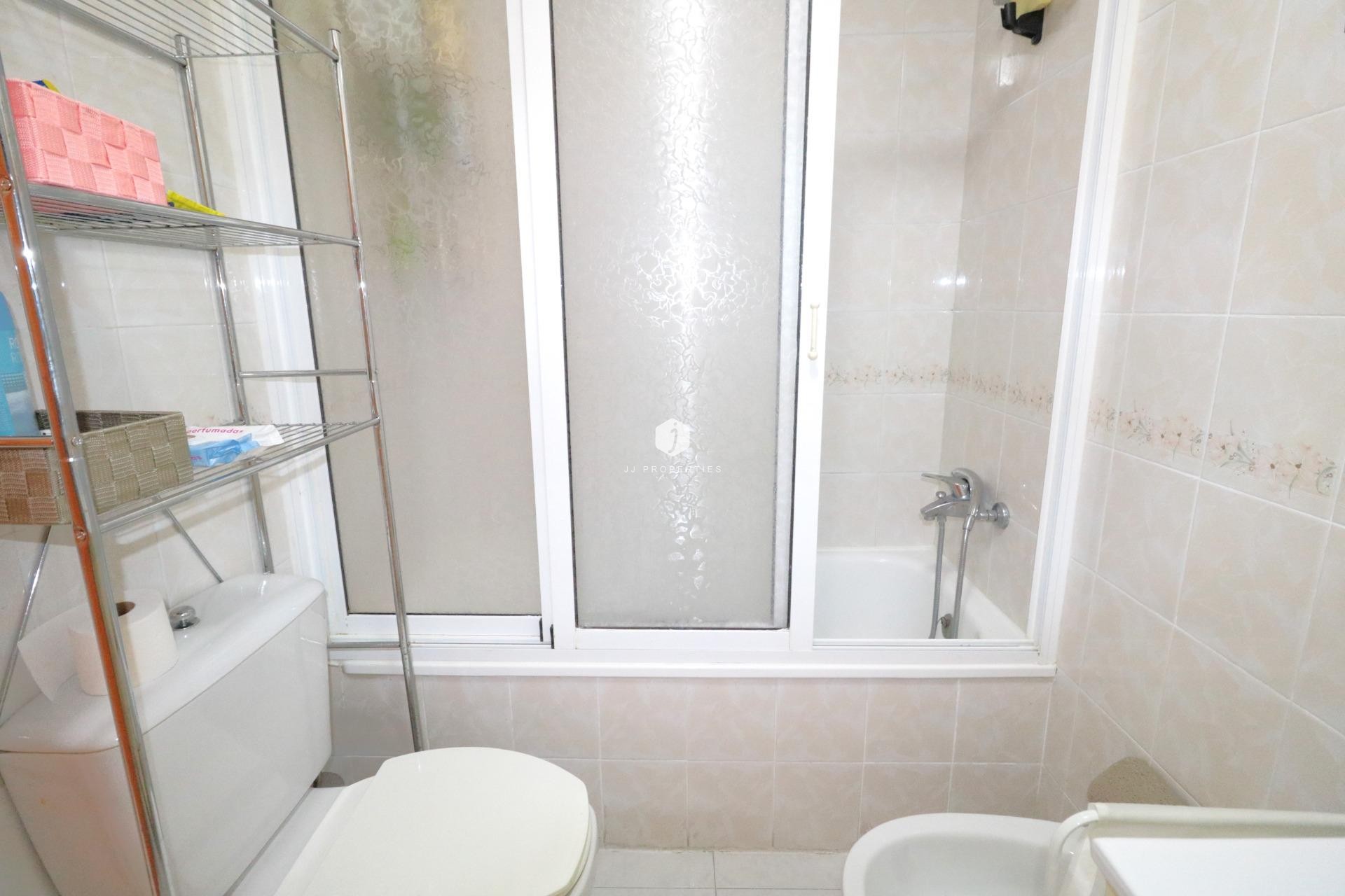 Tweedehands - Appartement / flat -
Torrevieja - Playa de los Naufragos