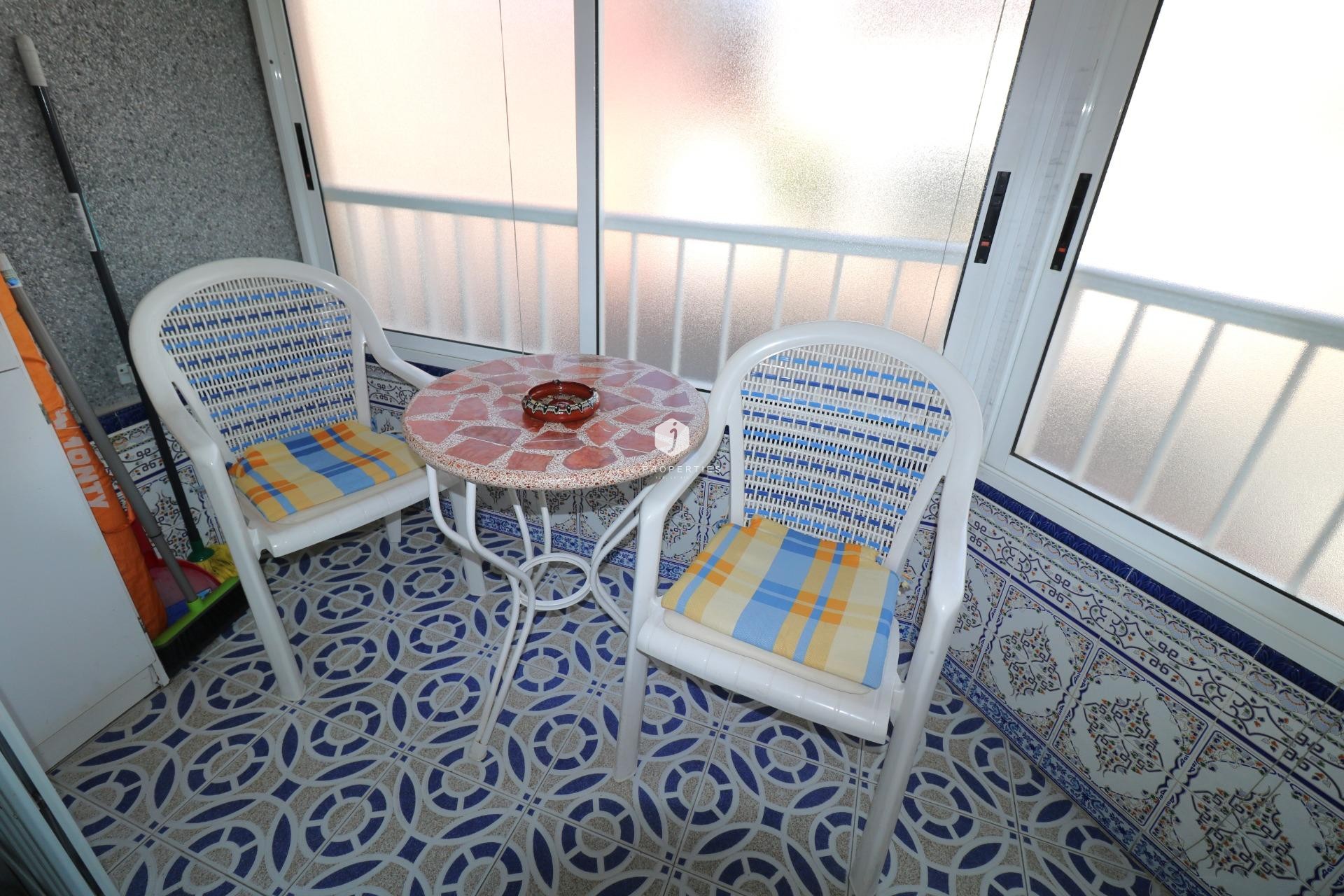 Tweedehands - Appartement / flat -
Torrevieja - Playa de los Naufragos