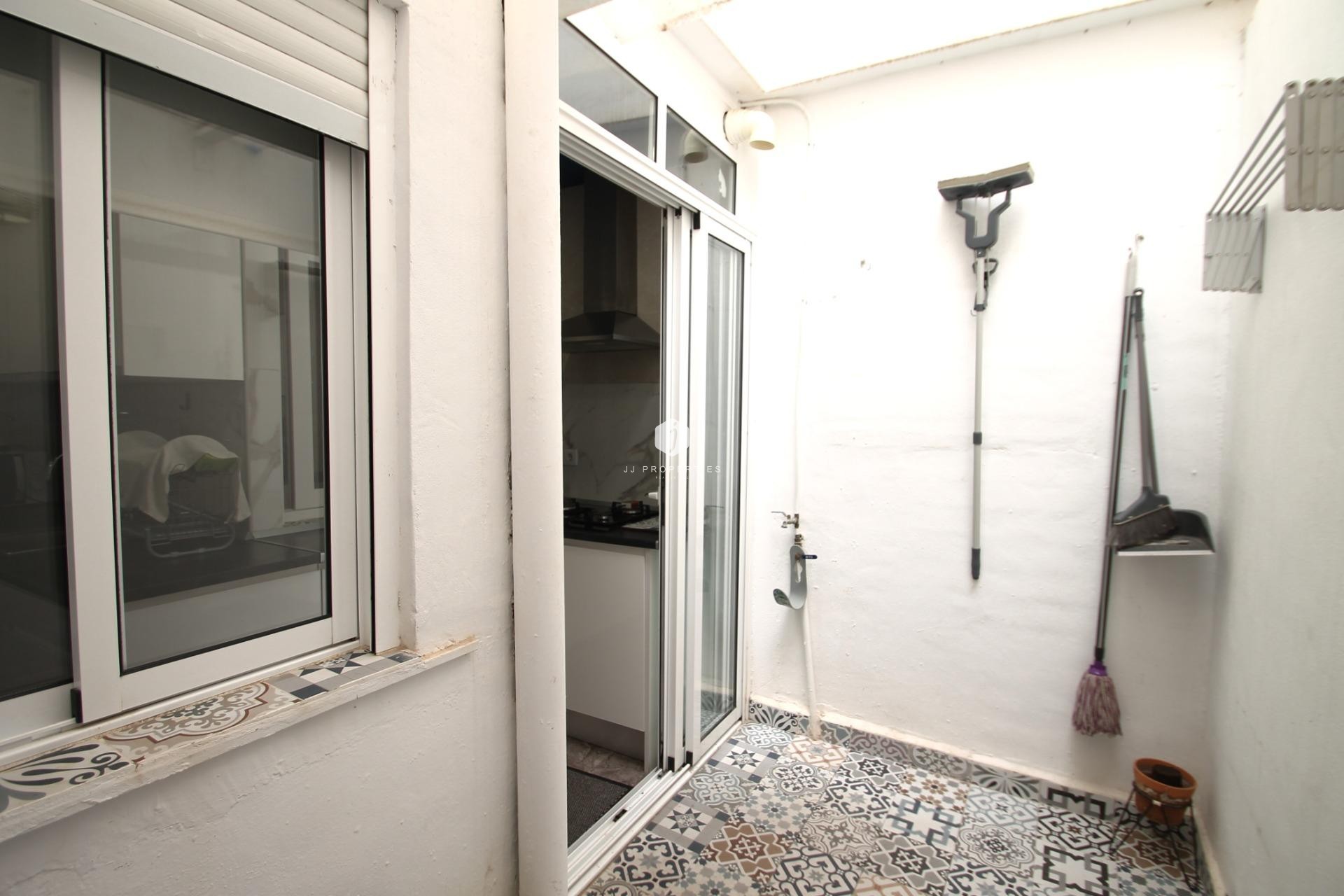 Tweedehands - Appartement / flat -
Torrevieja - Playa de los Naufragos