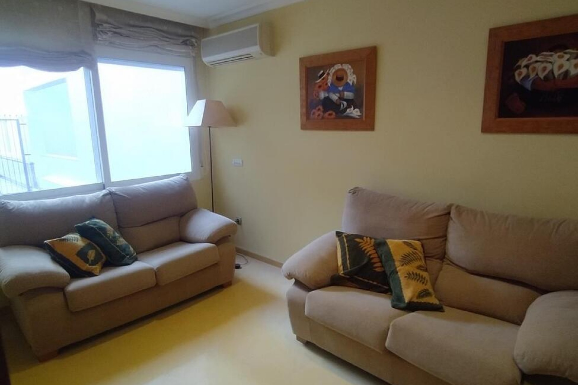 Tweedehands - Appartement / flat -
Torrevieja - PLAYA DEL CURA - CENTRO