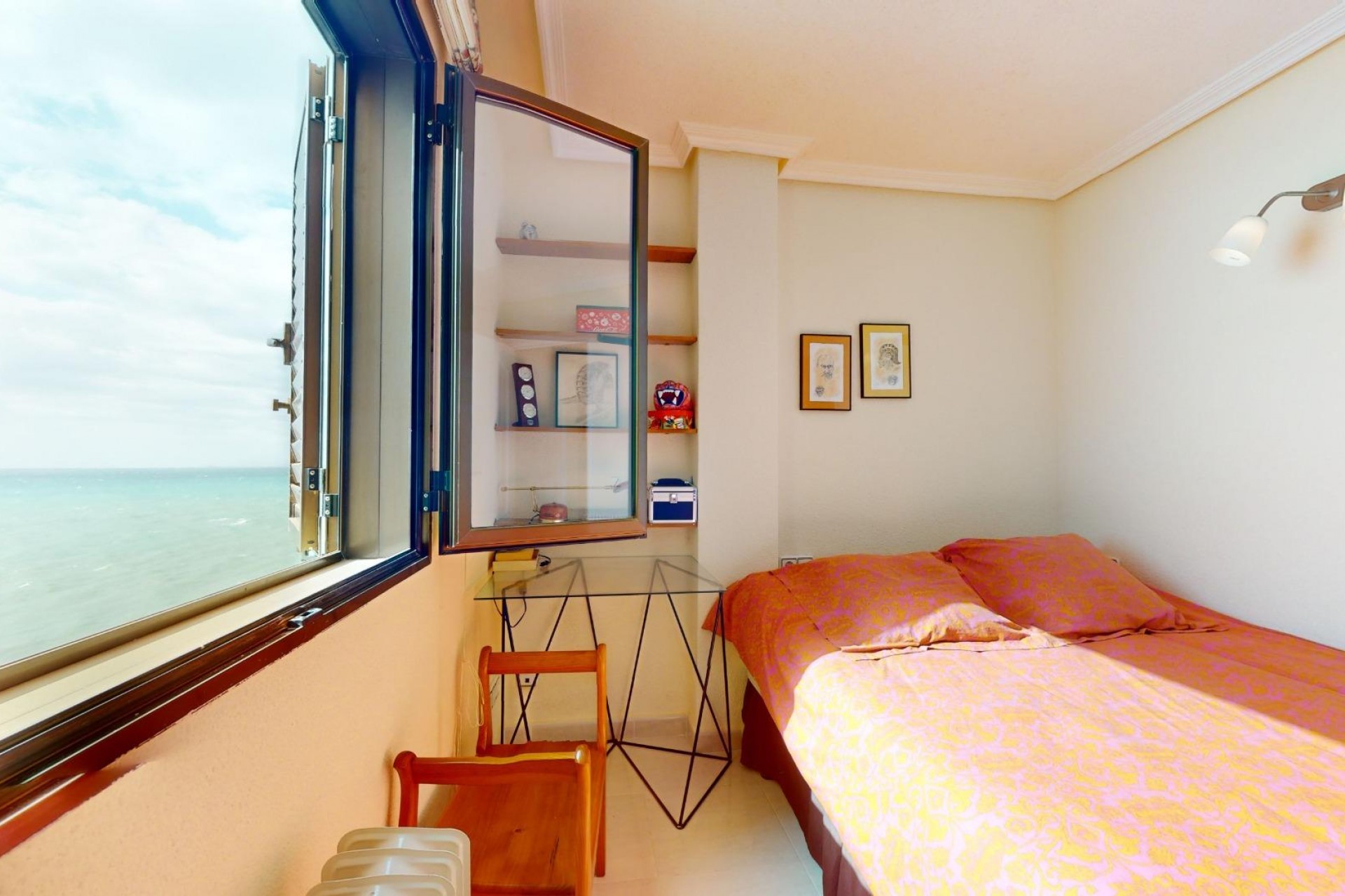 Tweedehands - Appartement / flat -
Torrevieja - Playa del Cura