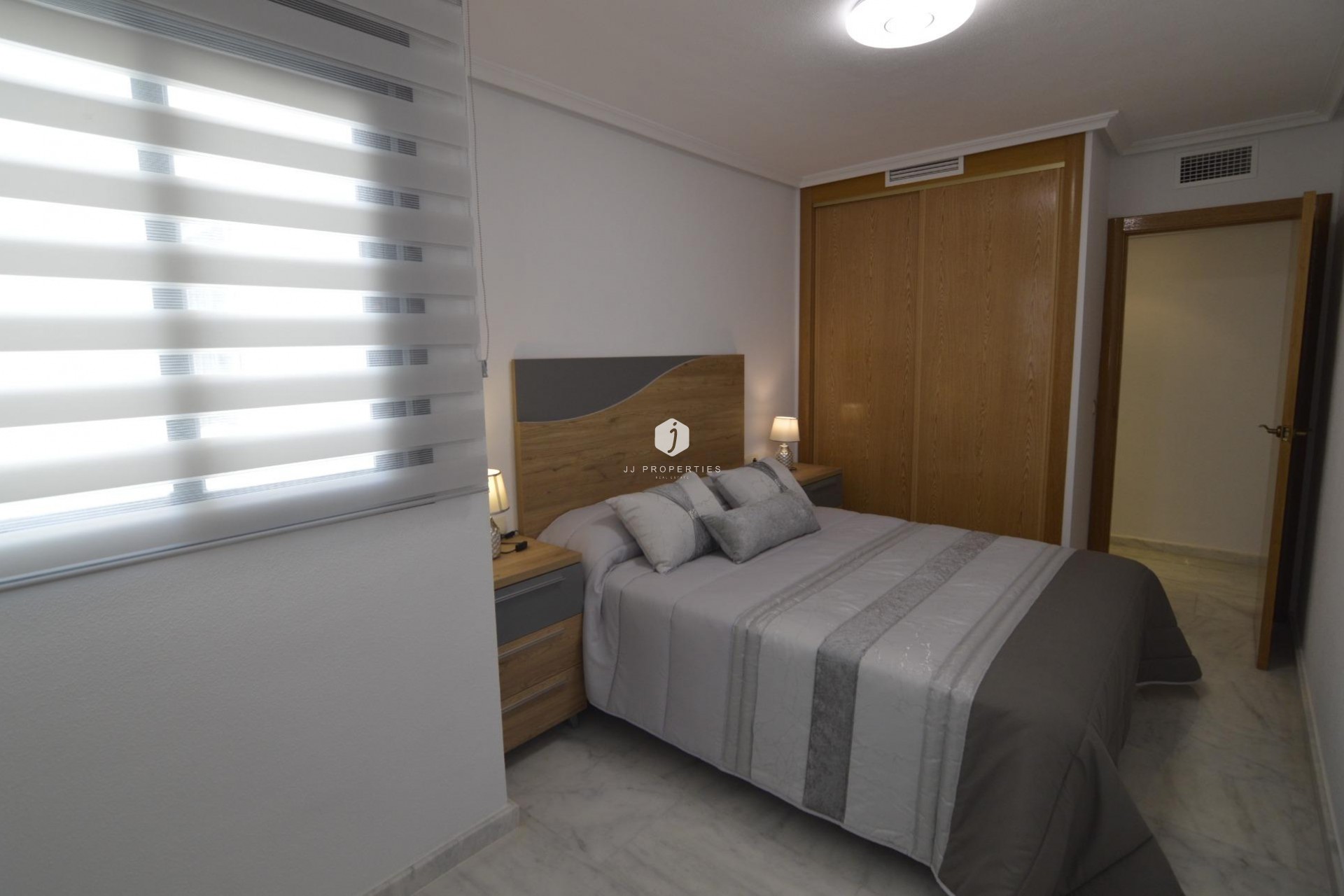 Tweedehands - Appartement / flat -
Torrevieja - Playa del Cura