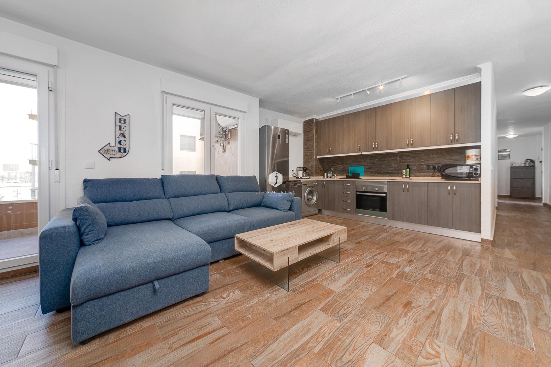 Tweedehands - Appartement / flat -
Torrevieja - Playa del Cura