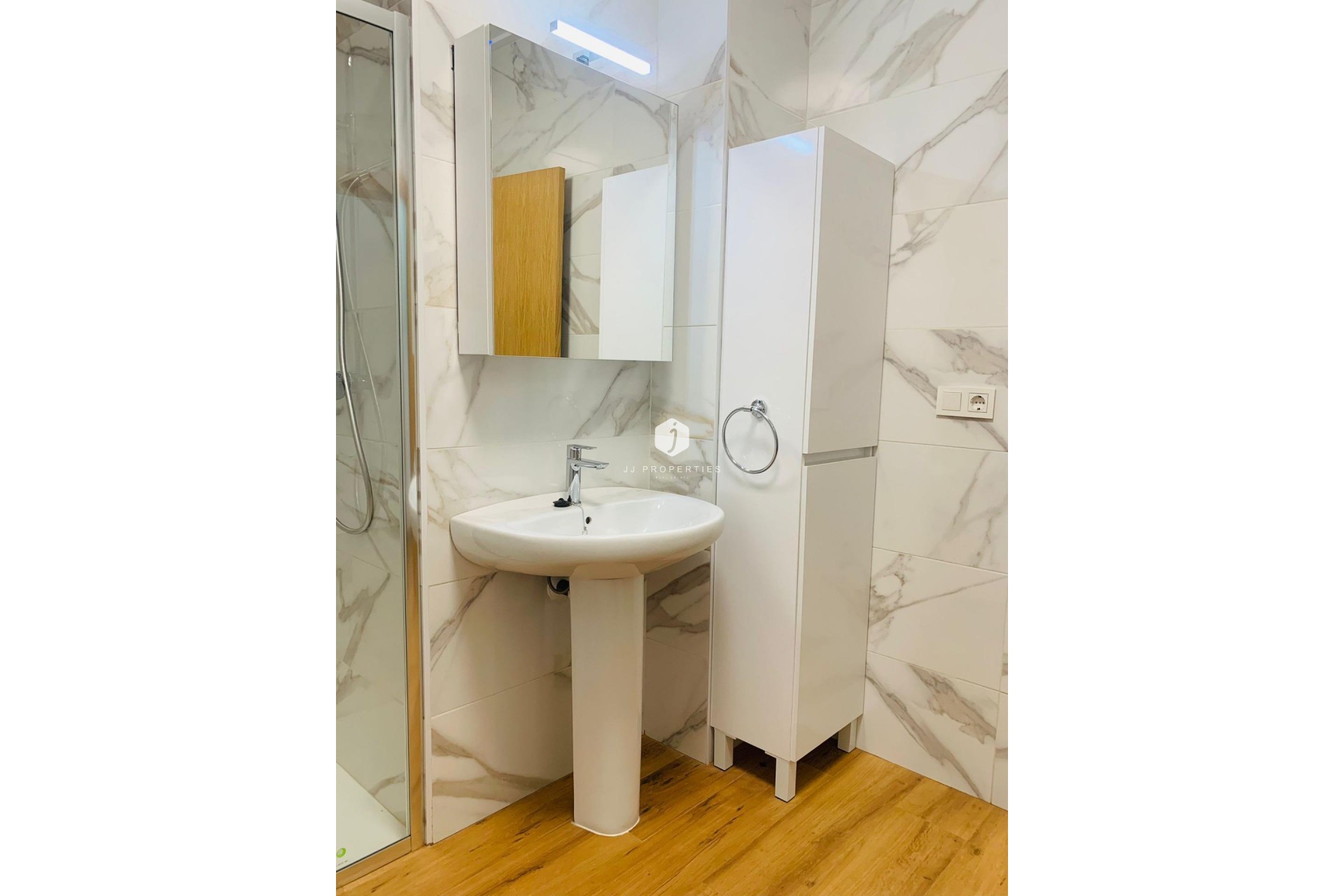 Tweedehands - Appartement / flat -
Torrevieja - Playa del Cura