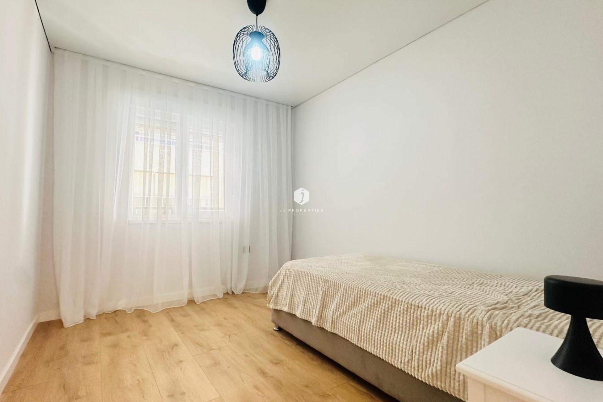 Tweedehands - Appartement / flat -
Torrevieja - Playa del Cura