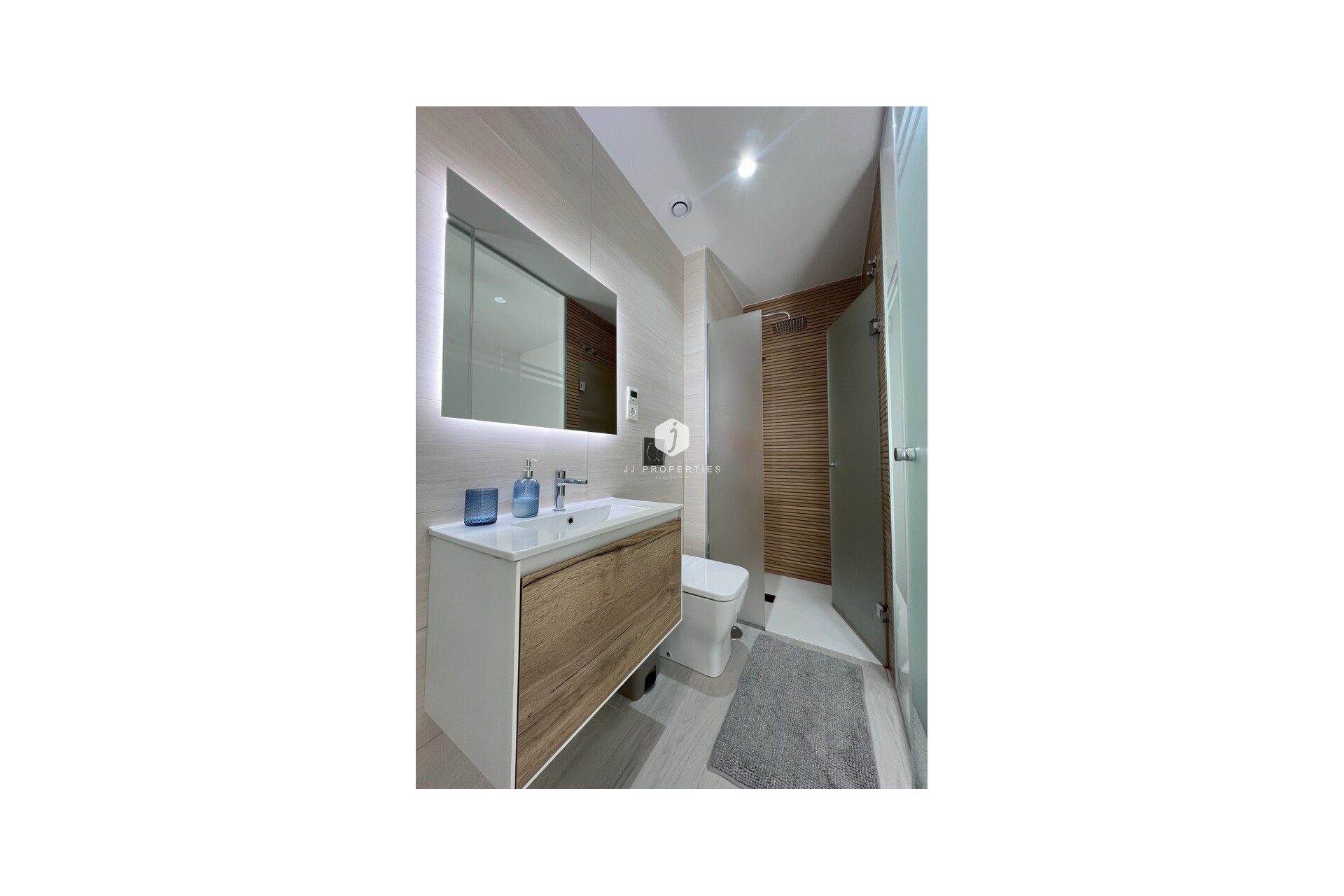 Tweedehands - Appartement / flat -
Torrevieja - Playa del Cura