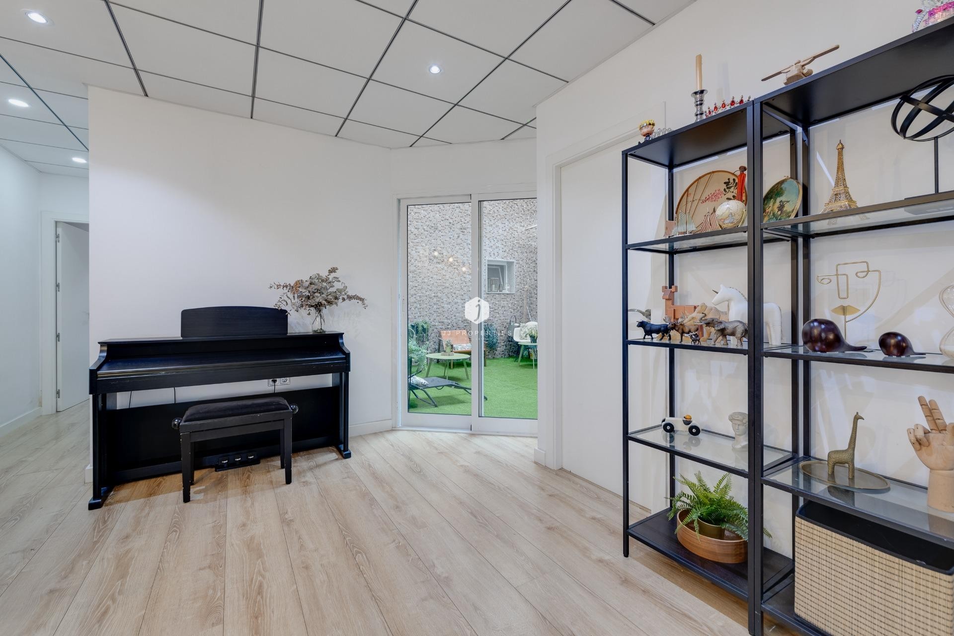 Tweedehands - Appartement / flat -
Torrevieja - Playa del Cura