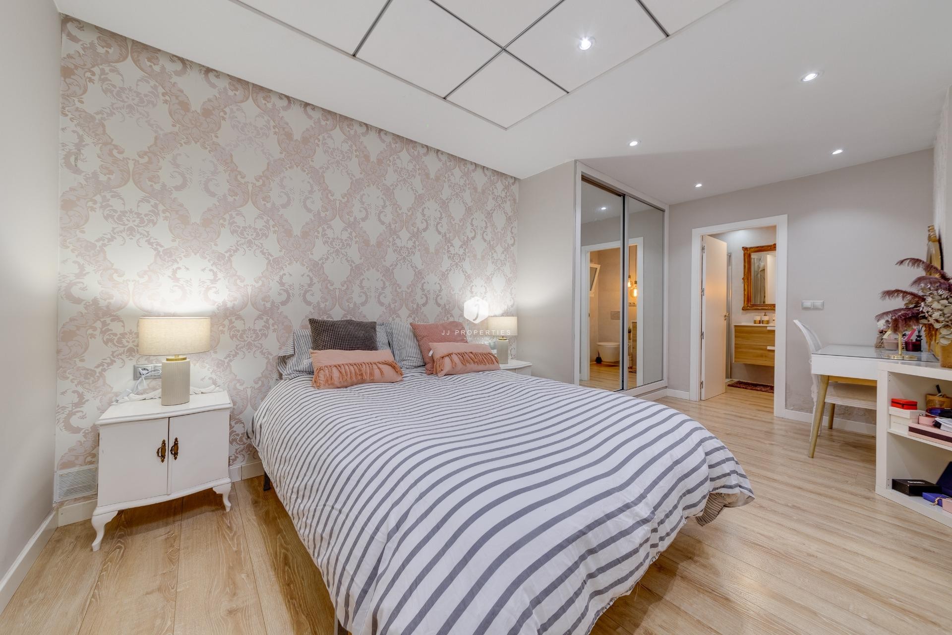 Tweedehands - Appartement / flat -
Torrevieja - Playa del Cura