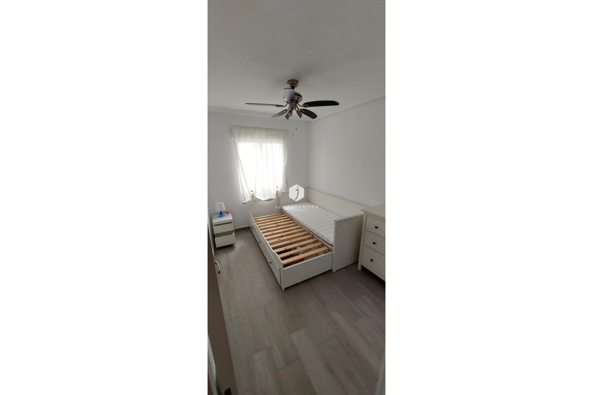 Tweedehands - Appartement / flat -
Torrevieja - Playa del Cura
