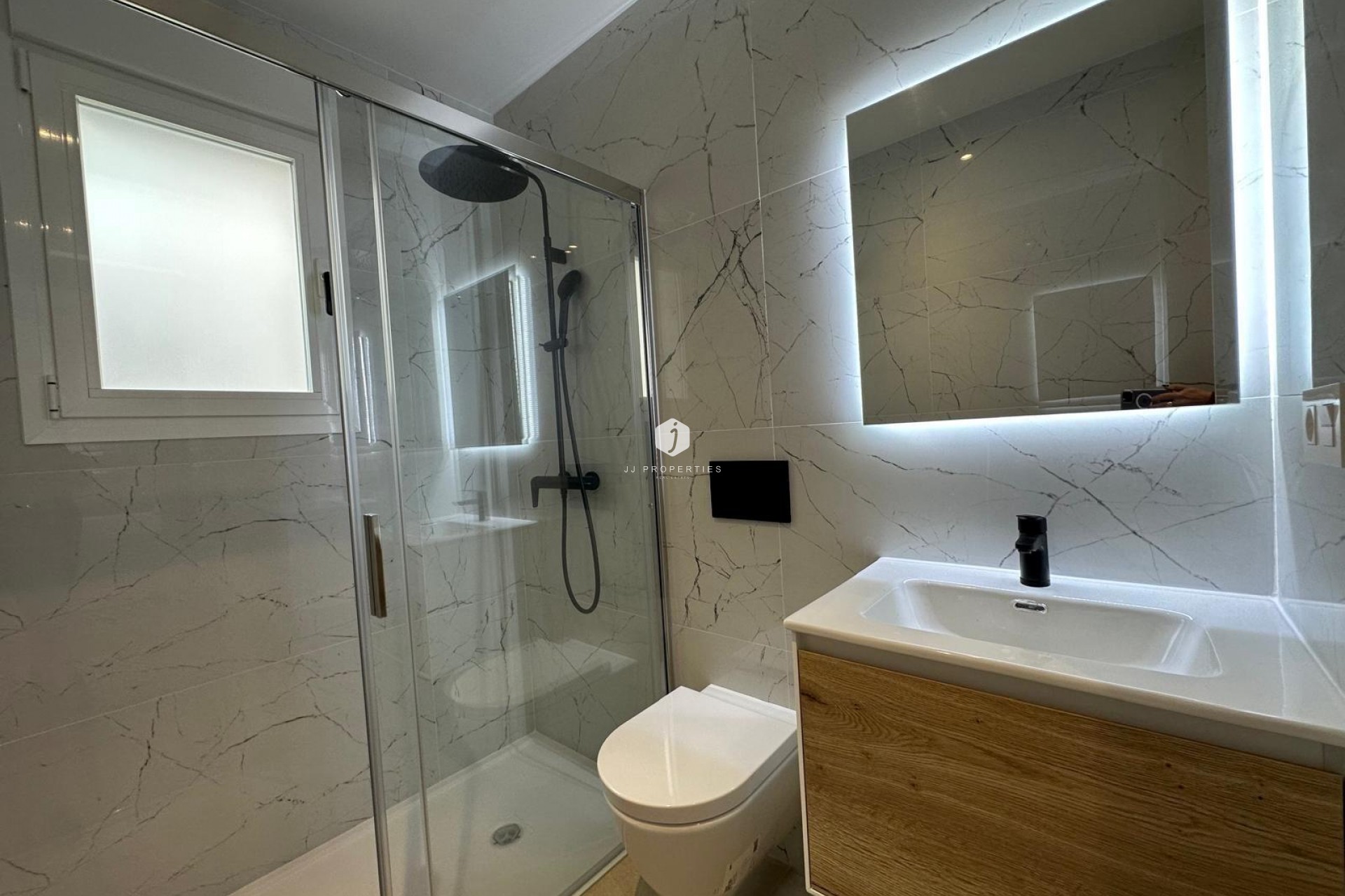 Tweedehands - Appartement / flat -
Torrevieja - Playa del Cura