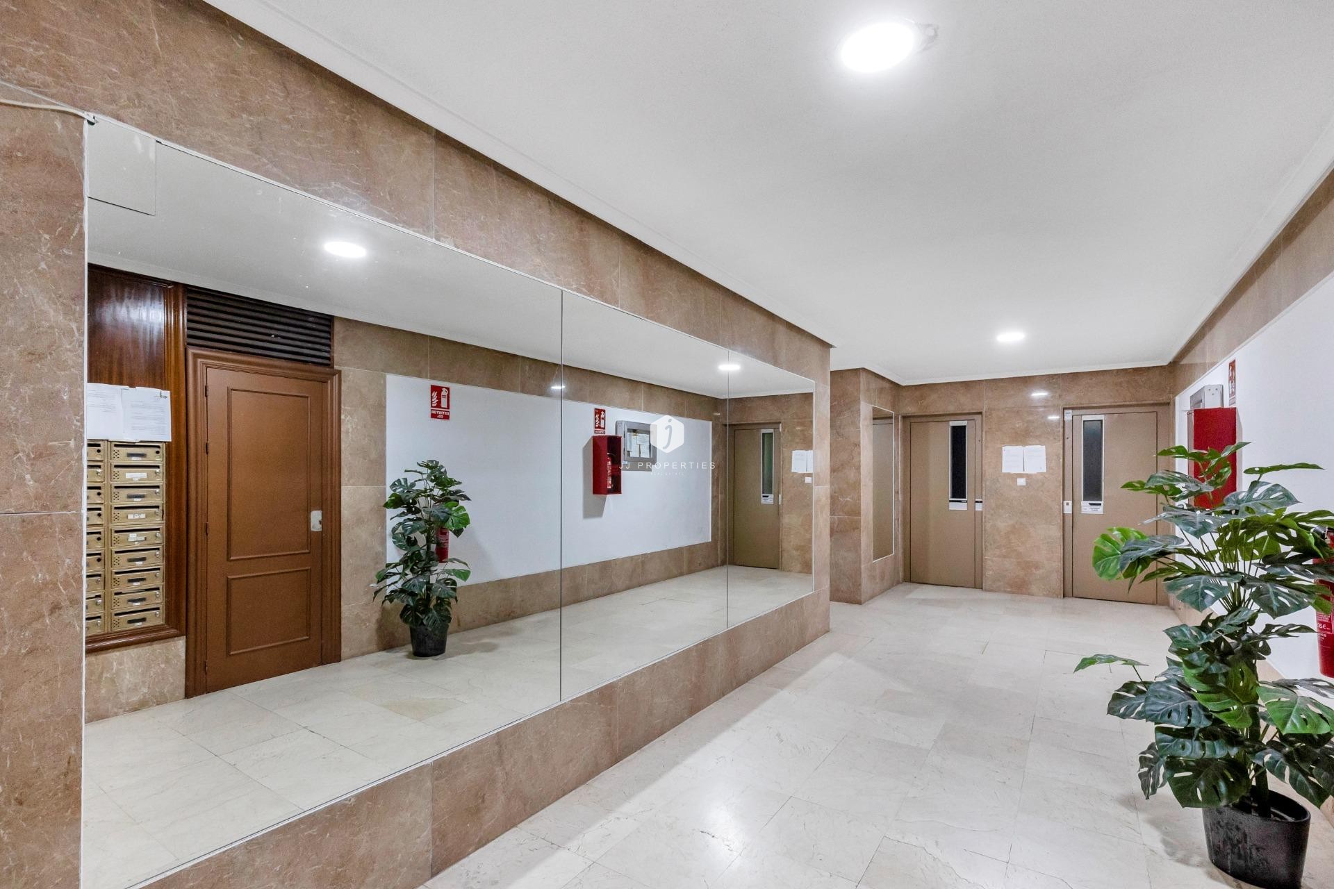 Tweedehands - Appartement / flat -
Torrevieja - Playa del Cura