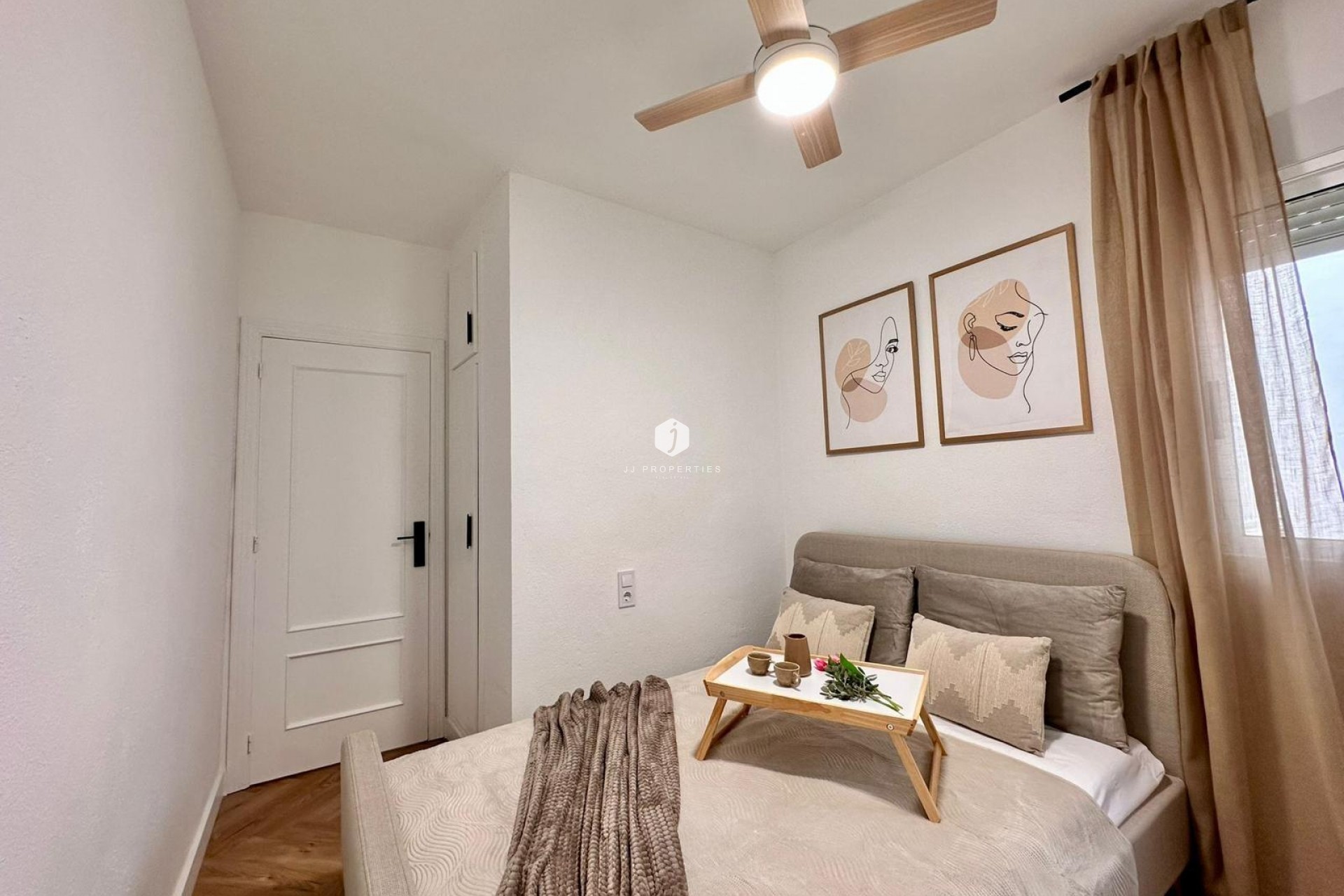 Tweedehands - Appartement / flat -
Torrevieja - Playa del Cura