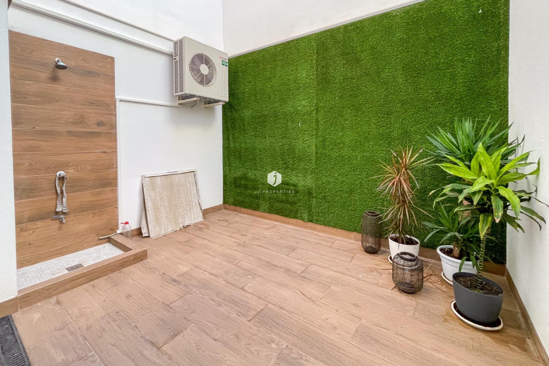 Tweedehands - Appartement / flat -
Torrevieja - Playa del Cura