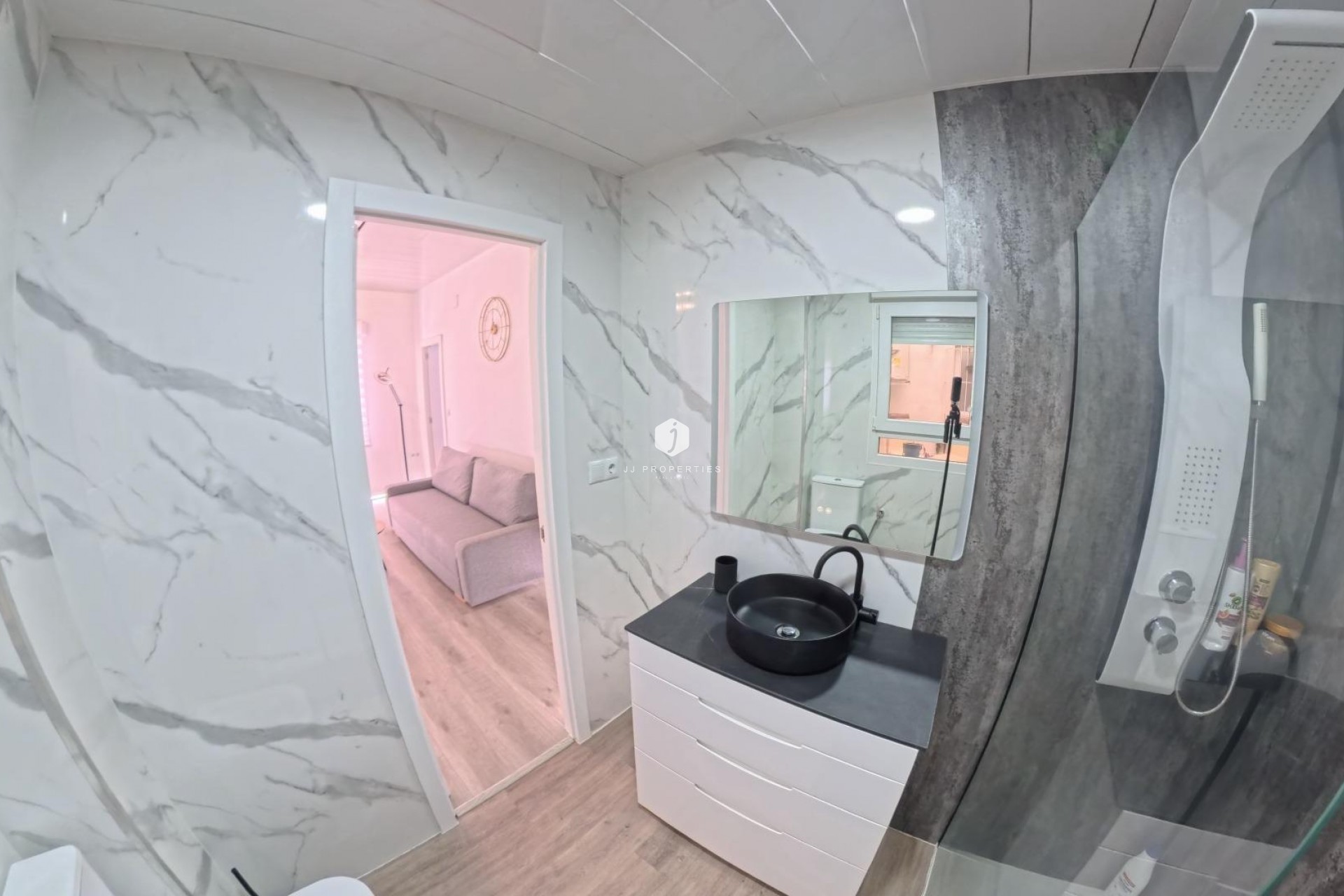 Tweedehands - Appartement / flat -
Torrevieja - Playa del Cura