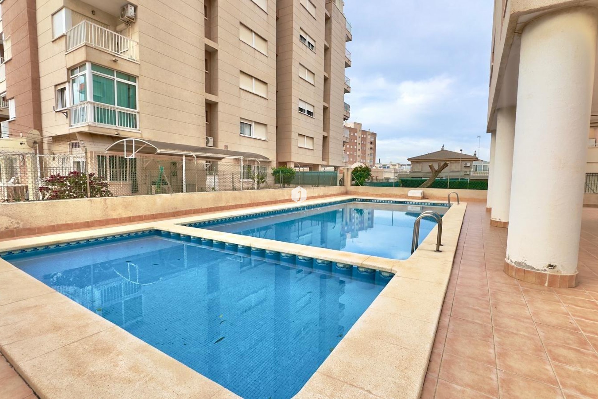 Tweedehands - Appartement / flat -
Torrevieja - Playa del Cura