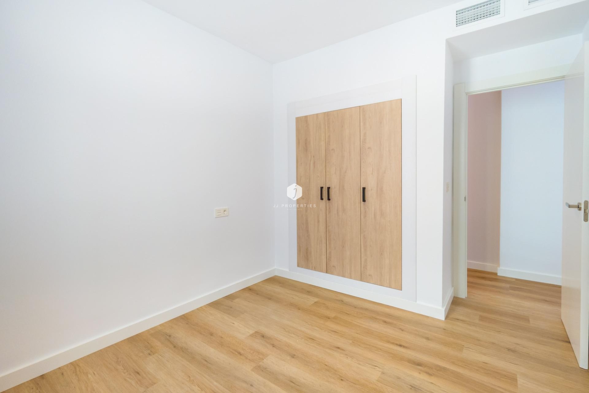 Tweedehands - Appartement / flat -
Torrevieja - Playa del Cura