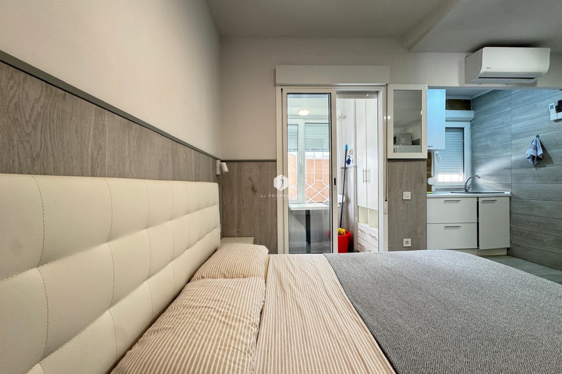 Tweedehands - Appartement / flat -
Torrevieja - Playa del Cura