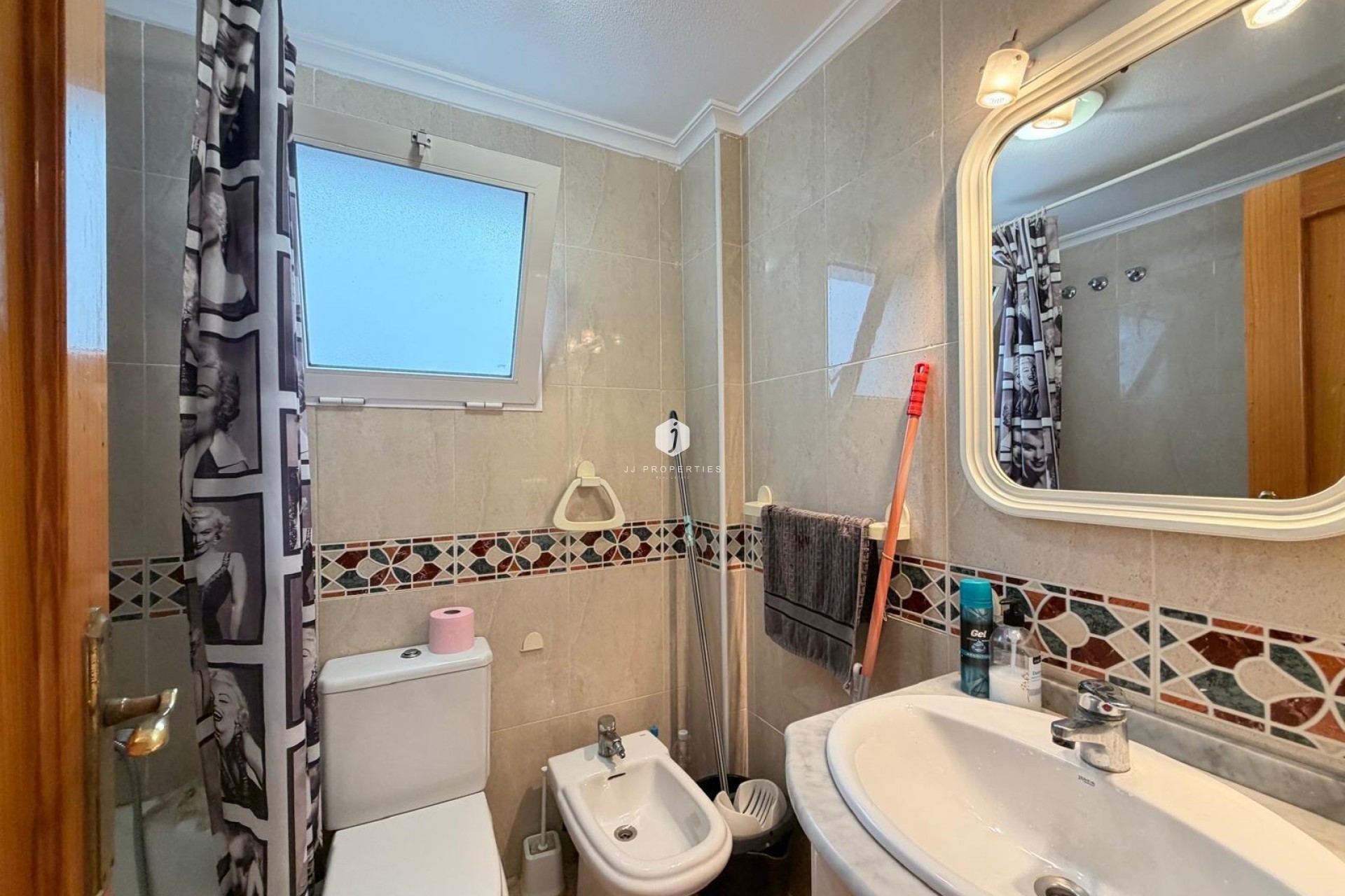 Tweedehands - Appartement / flat -
Torrevieja - Playa del Cura