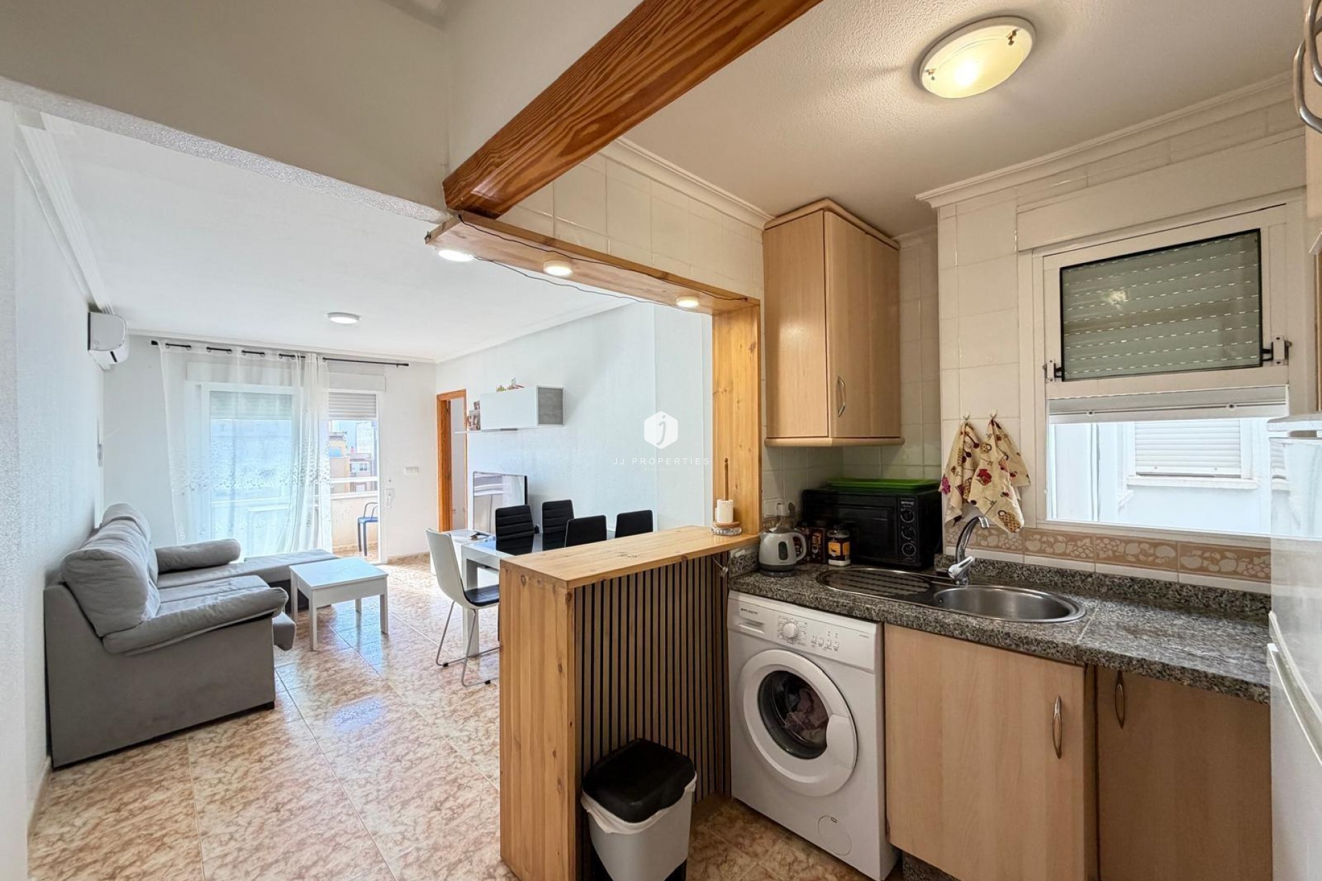 Tweedehands - Appartement / flat -
Torrevieja - Playa del Cura