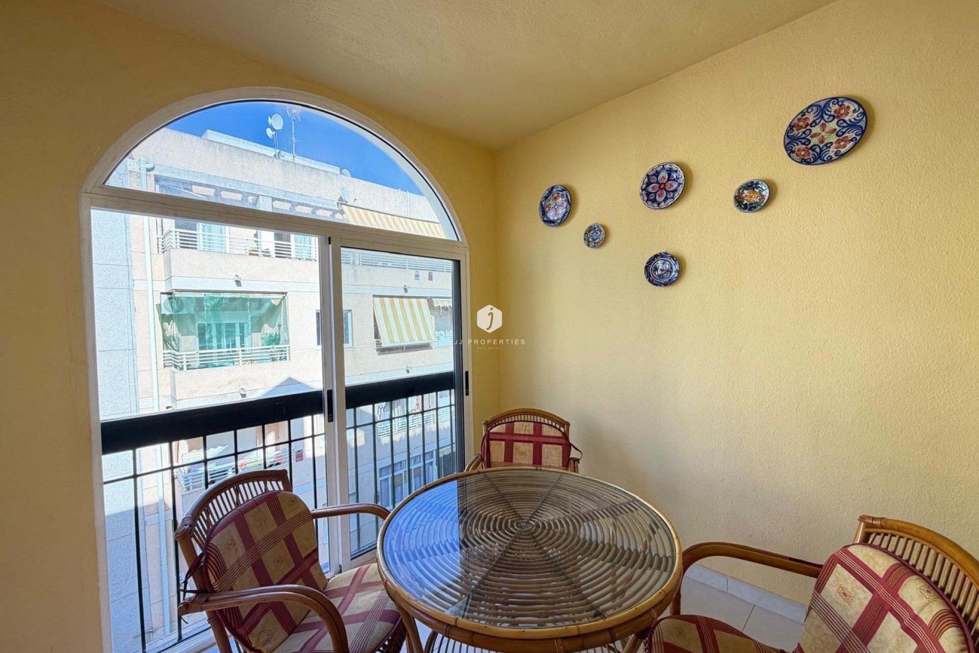 Tweedehands - Appartement / flat -
Torrevieja - Playa del Cura
