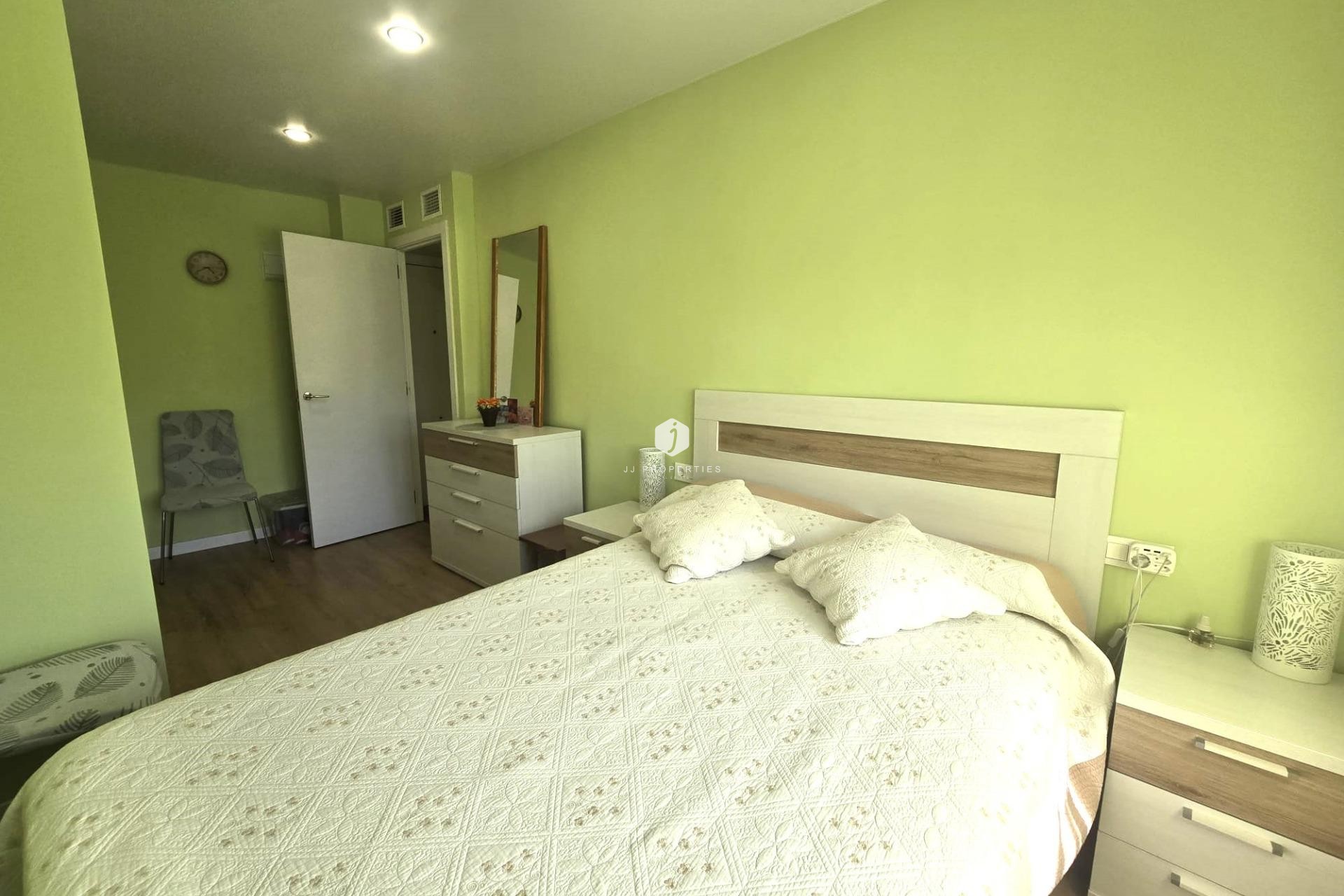 Tweedehands - Appartement / flat -
Torrevieja - Playa del Cura