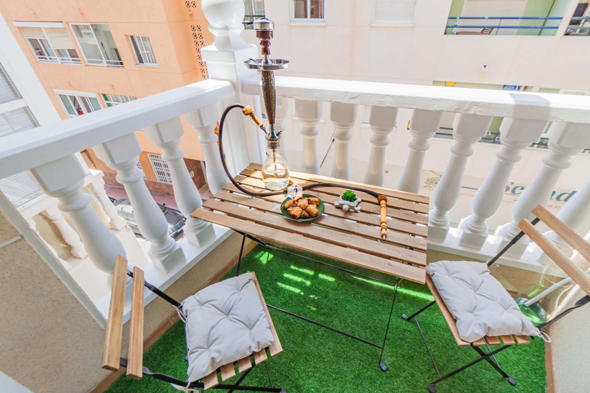 Tweedehands - Appartement / flat -
Torrevieja - Playa del Cura