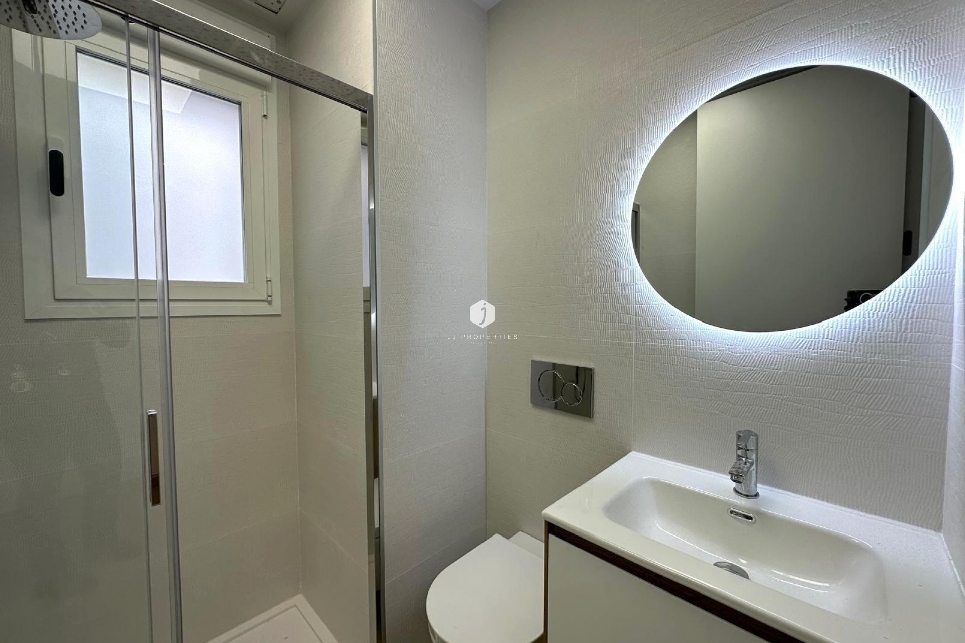 Tweedehands - Appartement / flat -
Torrevieja - Playa del Cura