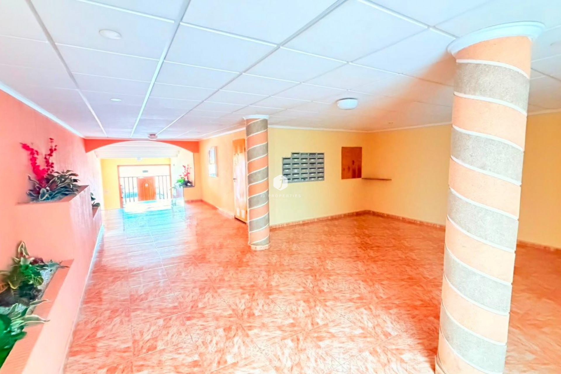Tweedehands - Appartement / flat -
Torrevieja - Playa del Cura