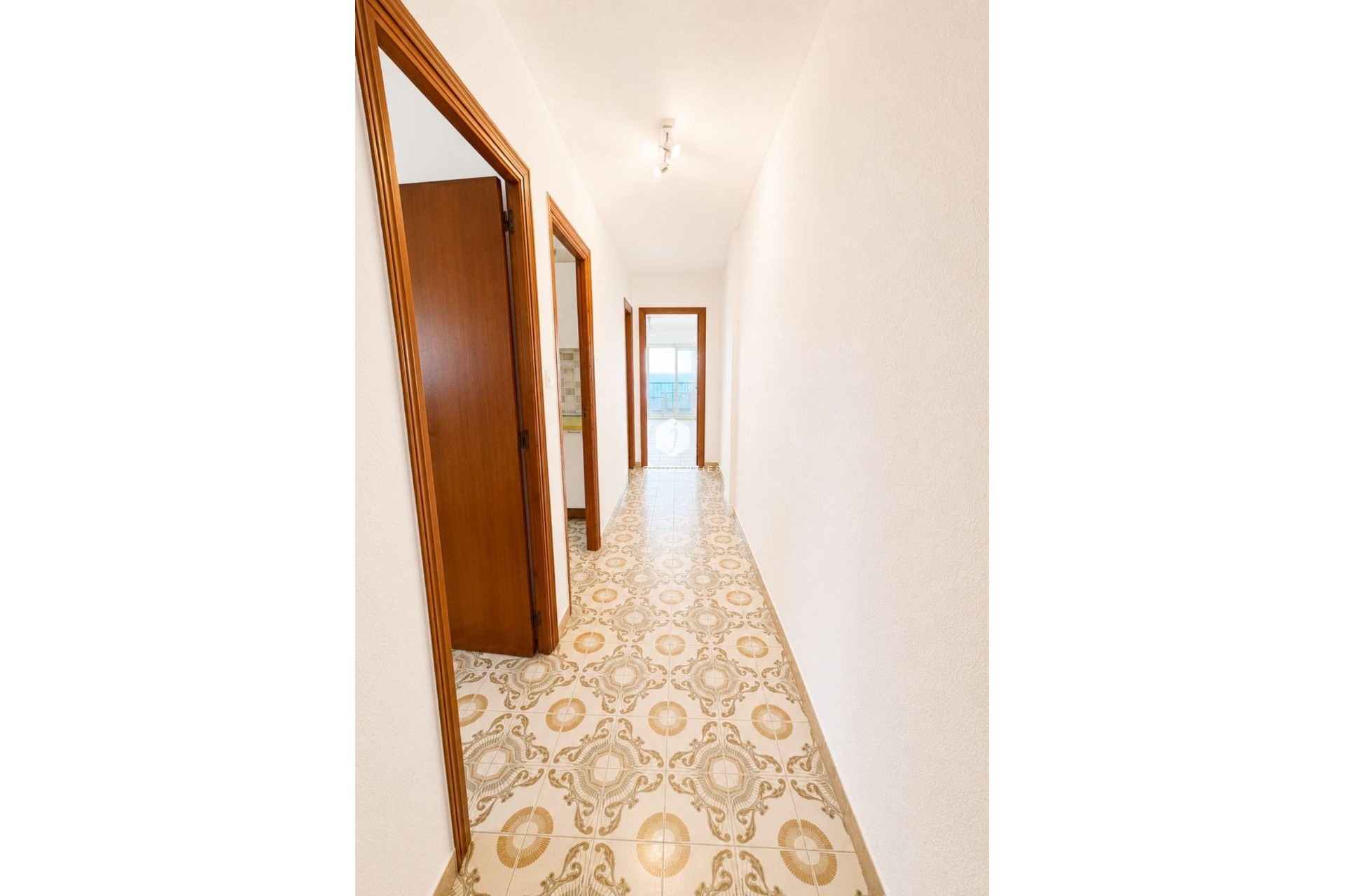 Tweedehands - Appartement / flat -
Torrevieja - Playa del Cura