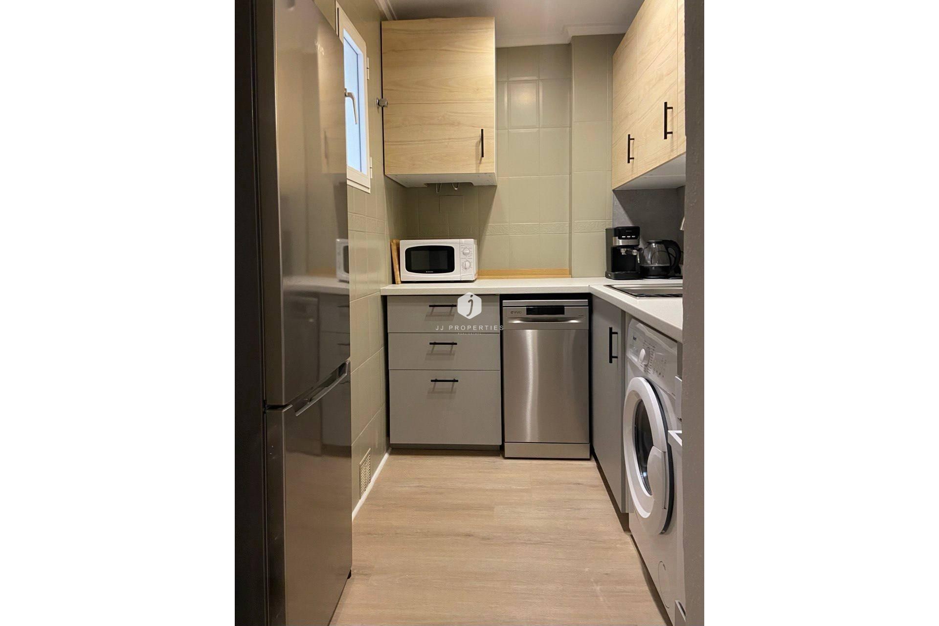 Tweedehands - Appartement / flat -
Torrevieja - Playa del Cura