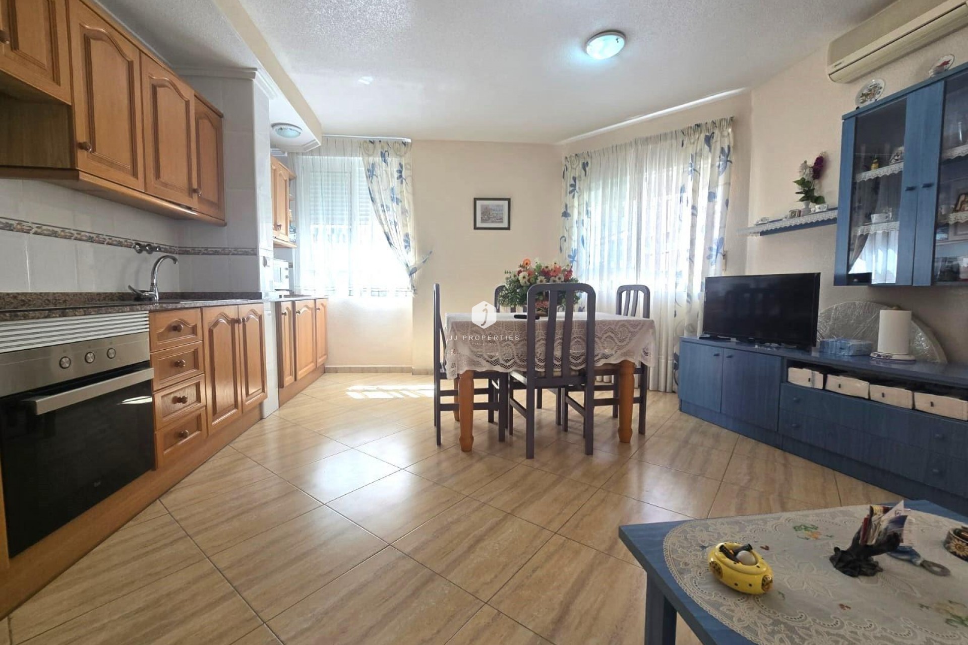 Tweedehands - Appartement / flat -
Torrevieja - Playa del Cura