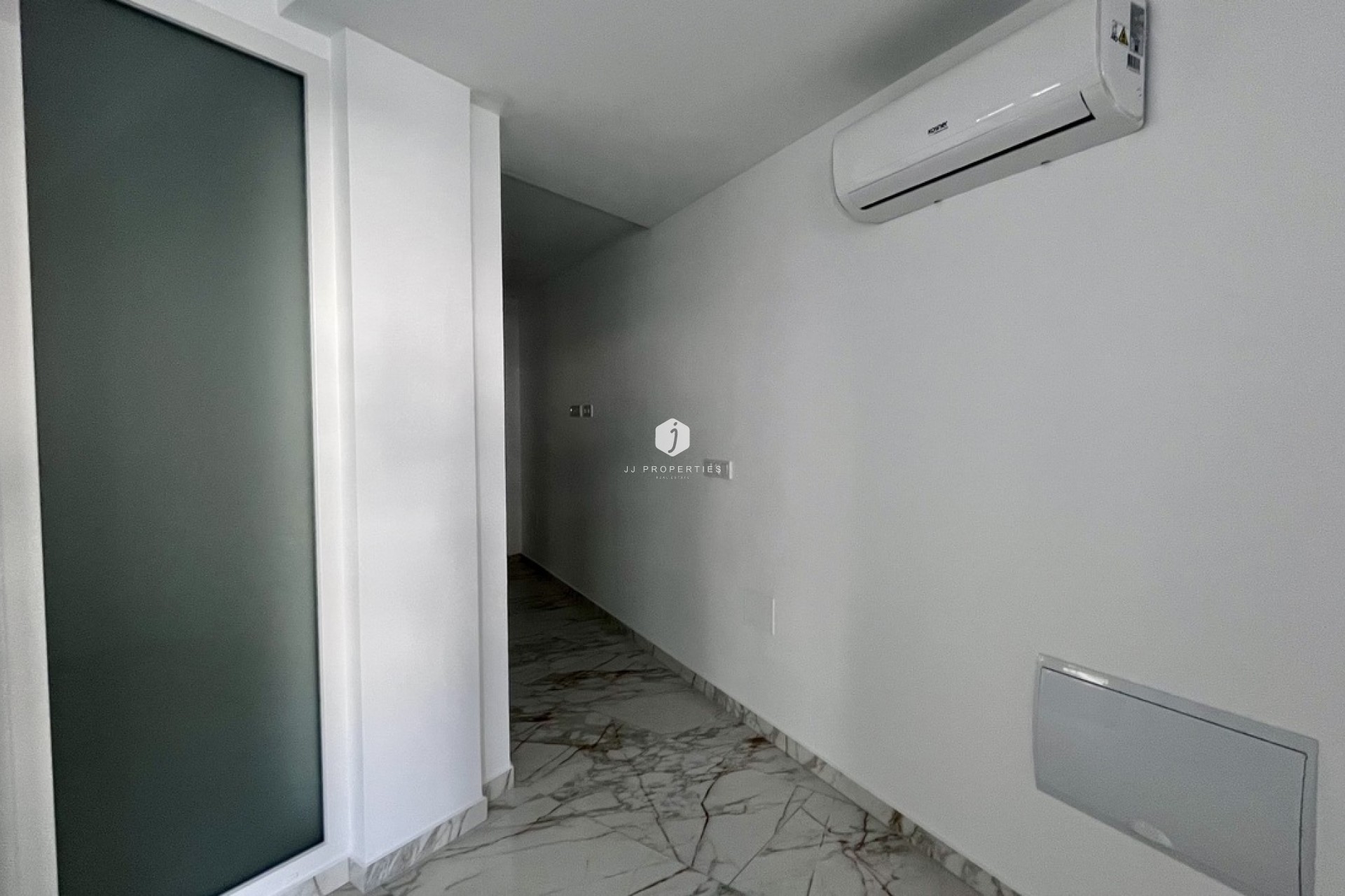 Tweedehands - Appartement / flat -
Torrevieja - PLAYA LOS LOCOS