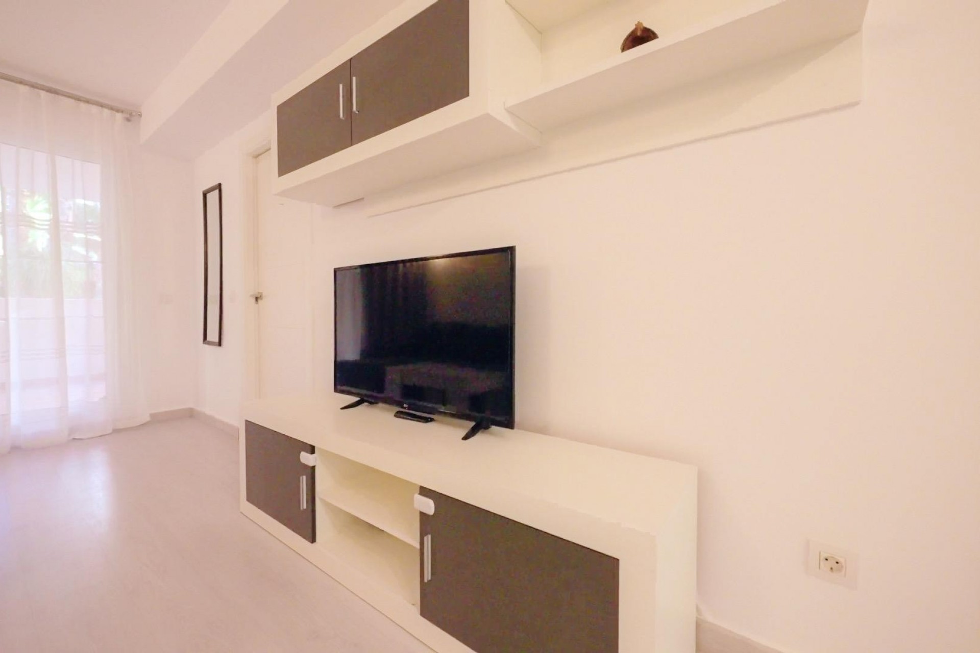 Tweedehands - Appartement / flat -
Torrevieja - Punta prima