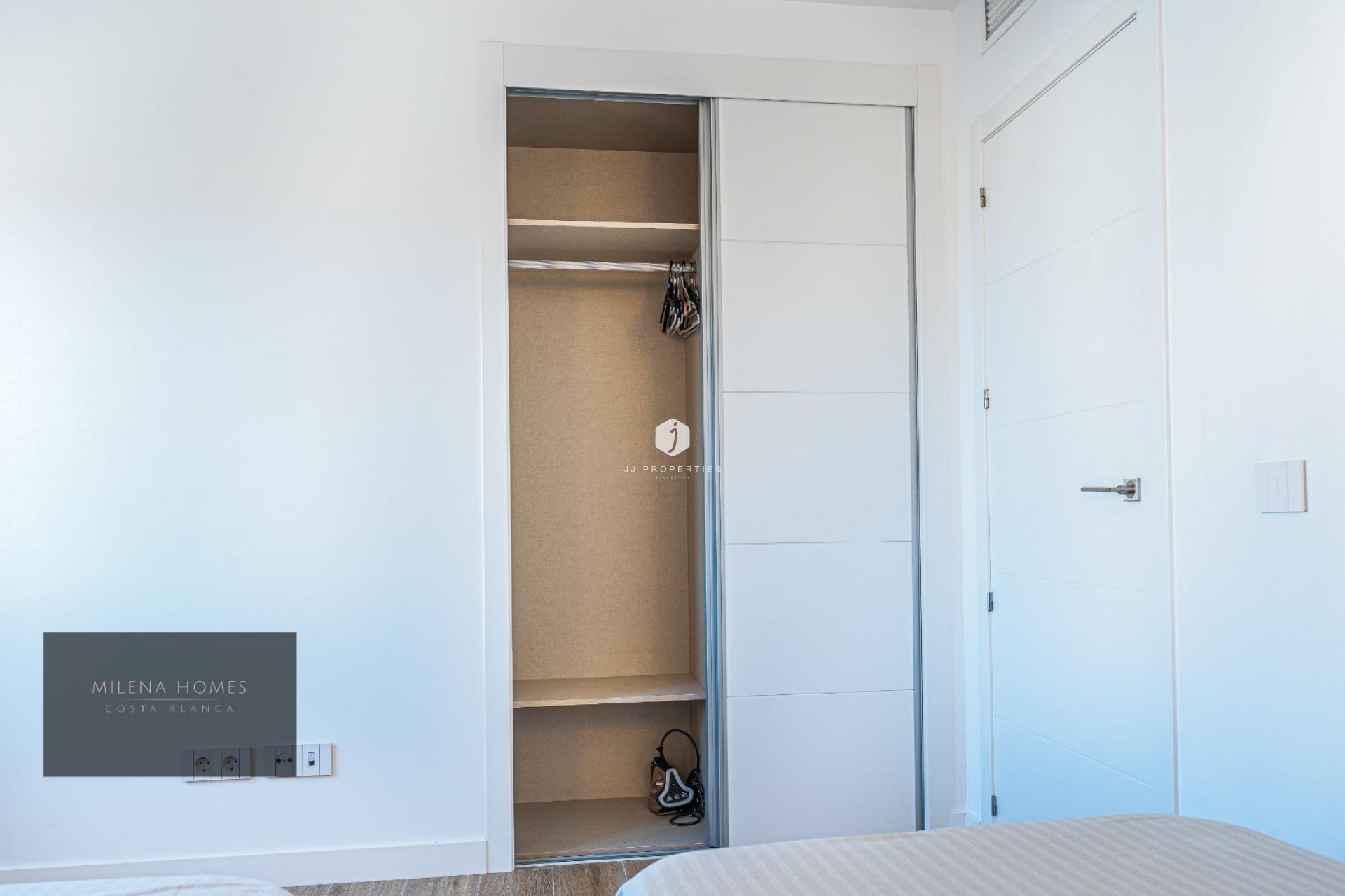 Tweedehands - Appartement / flat -
Torrevieja - Punta prima