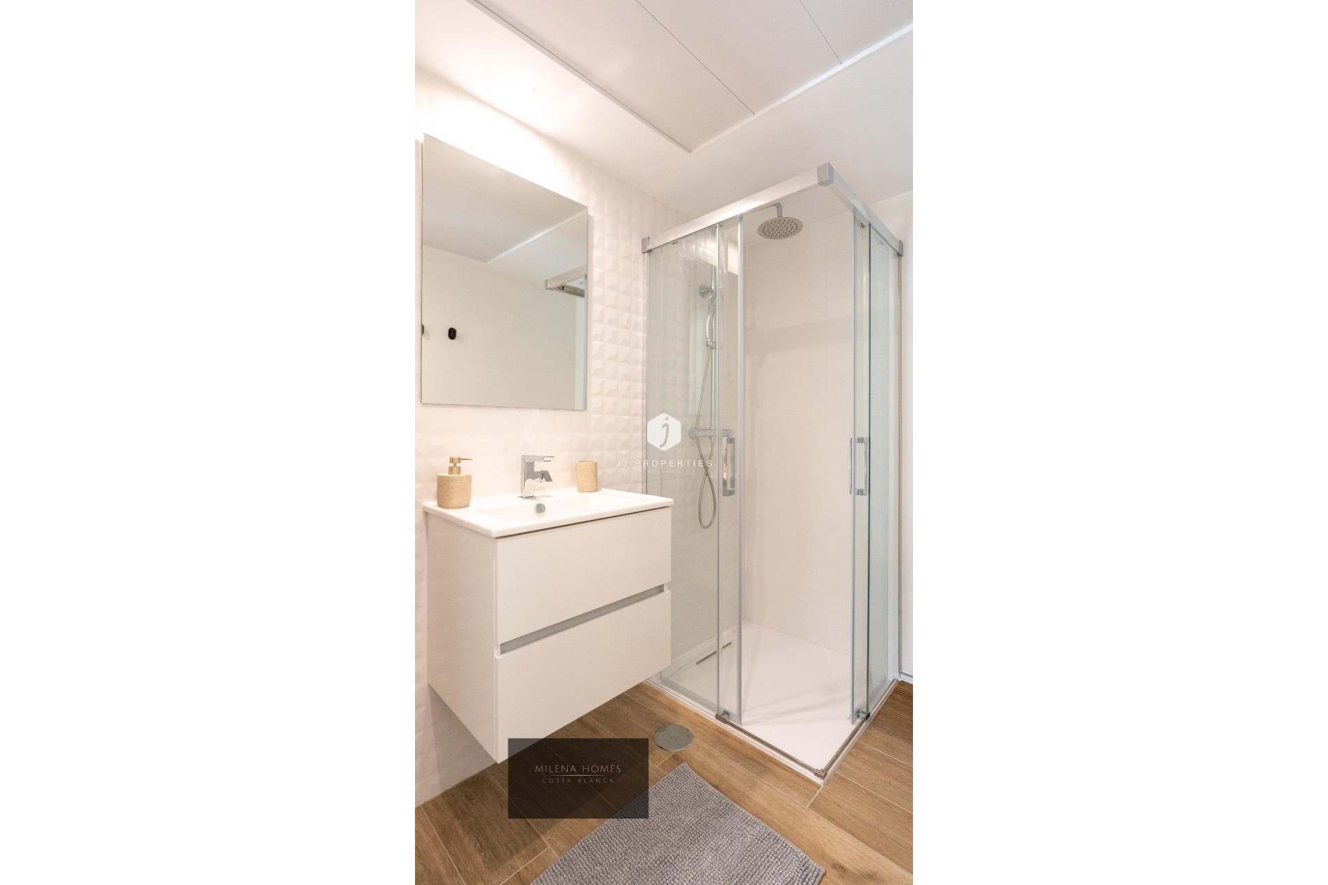 Tweedehands - Appartement / flat -
Torrevieja - Punta prima