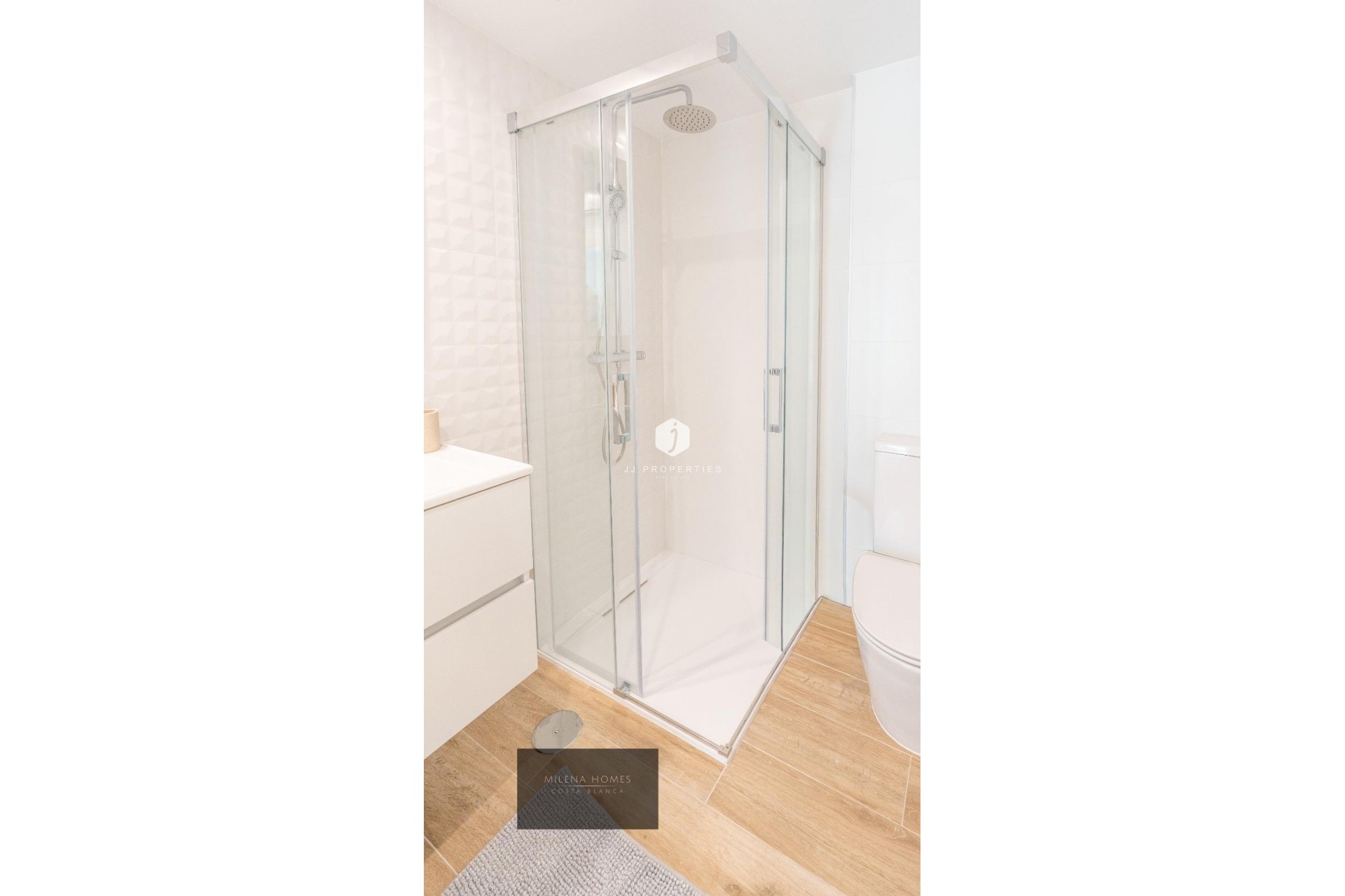 Tweedehands - Appartement / flat -
Torrevieja - Punta prima