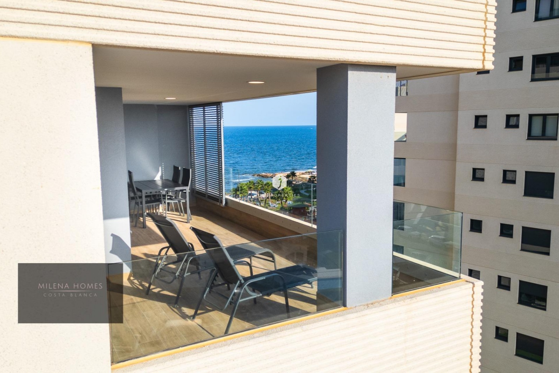 Tweedehands - Appartement / flat -
Torrevieja - Punta prima