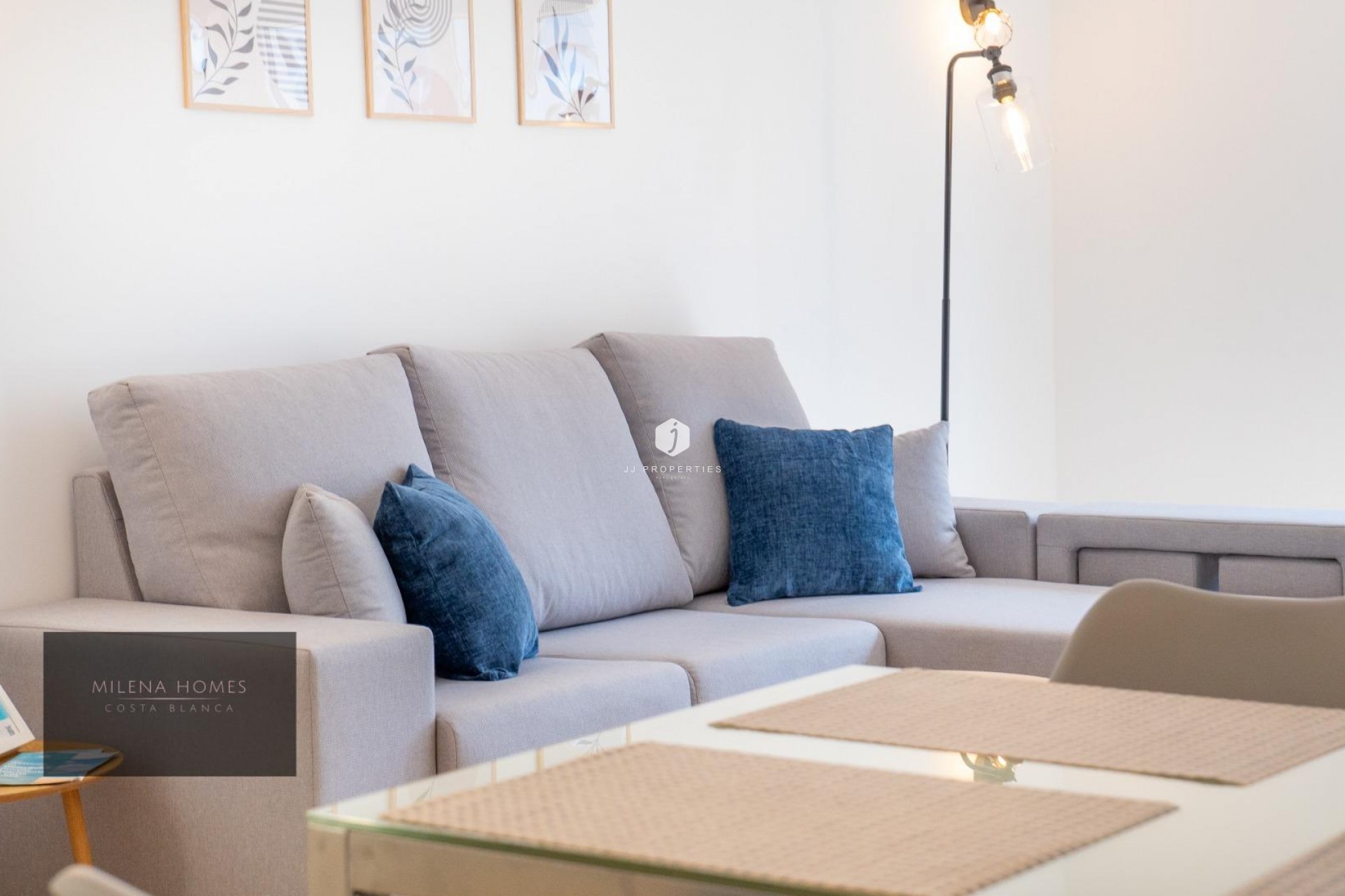 Tweedehands - Appartement / flat -
Torrevieja - Punta prima