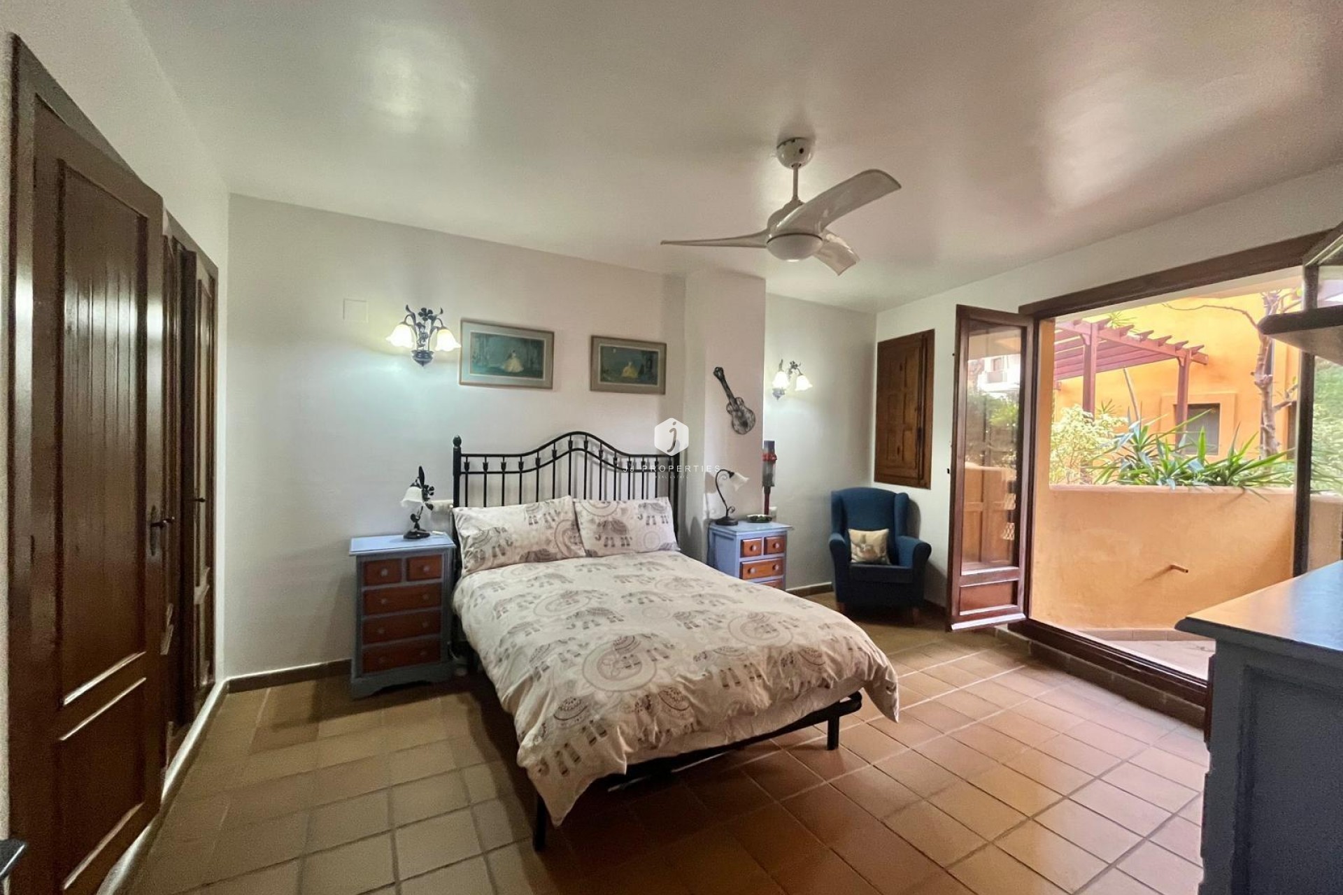 Tweedehands - Appartement / flat -
Torrevieja - Punta prima