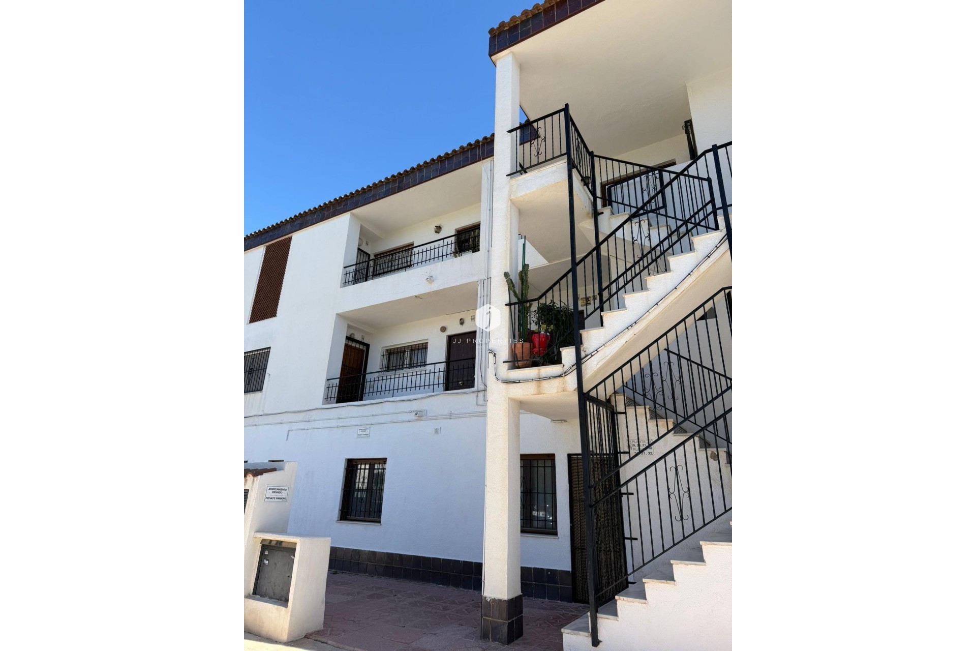 Tweedehands - Appartement / flat -
Torrevieja - Punta prima