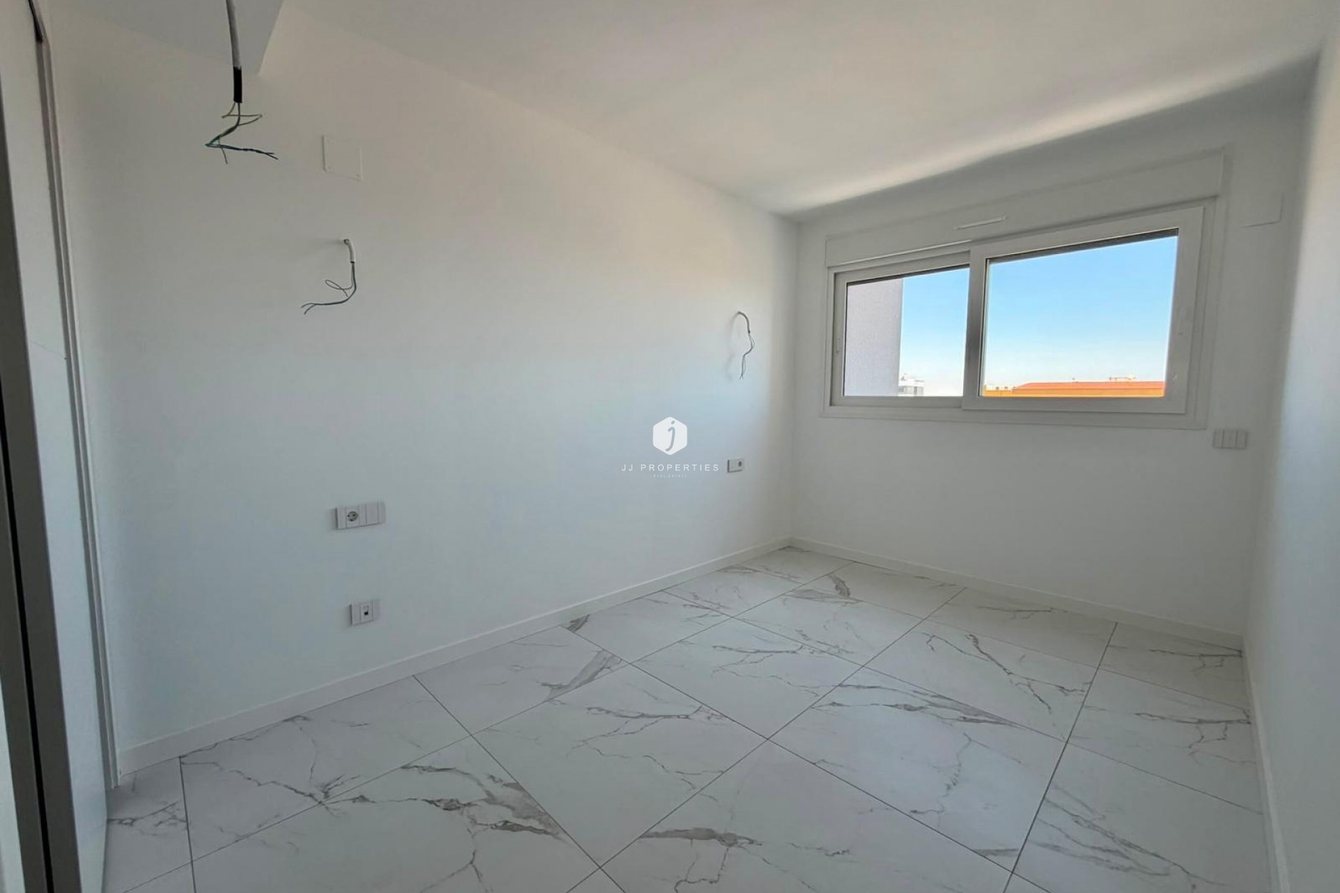 Tweedehands - Appartement / flat -
Torrevieja - Punta prima