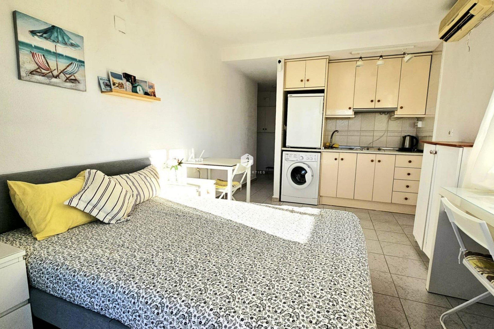 Tweedehands - Appartement / flat -
Torrevieja - Torreblanca