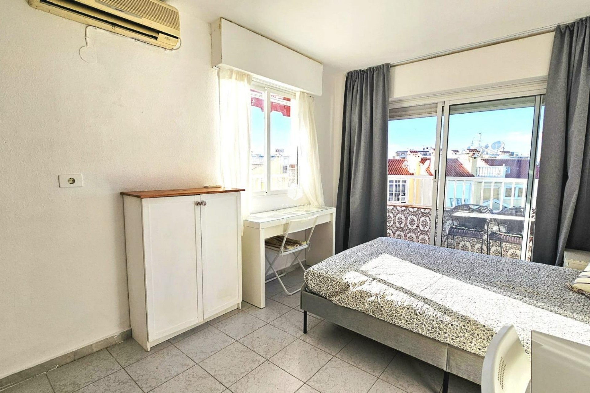 Tweedehands - Appartement / flat -
Torrevieja - Torreblanca